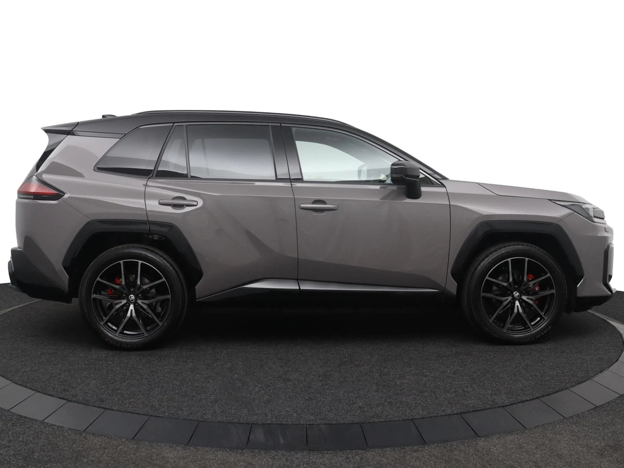 Toyota RAV4 2.5 Hybrid AWD 200 GR Sport HEV | DIRECT LEVERBA, Automaat, 12 maanden, 4 cilinders, Bedrijf