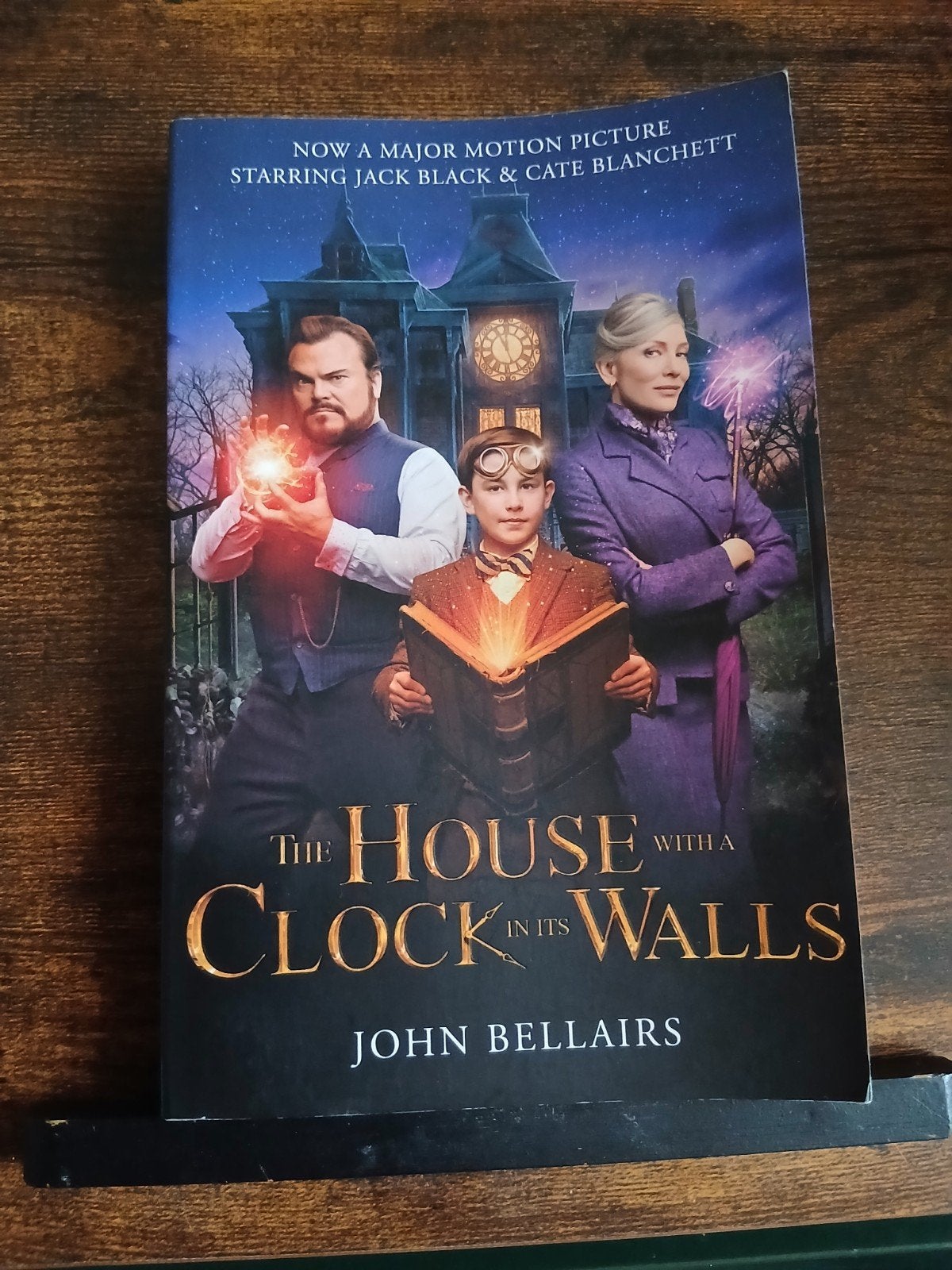 The House with a Clock in Its Walls - John Bellairs, Boeken, Ophalen of Verzenden, Zo goed als nieuw, John Bellairs