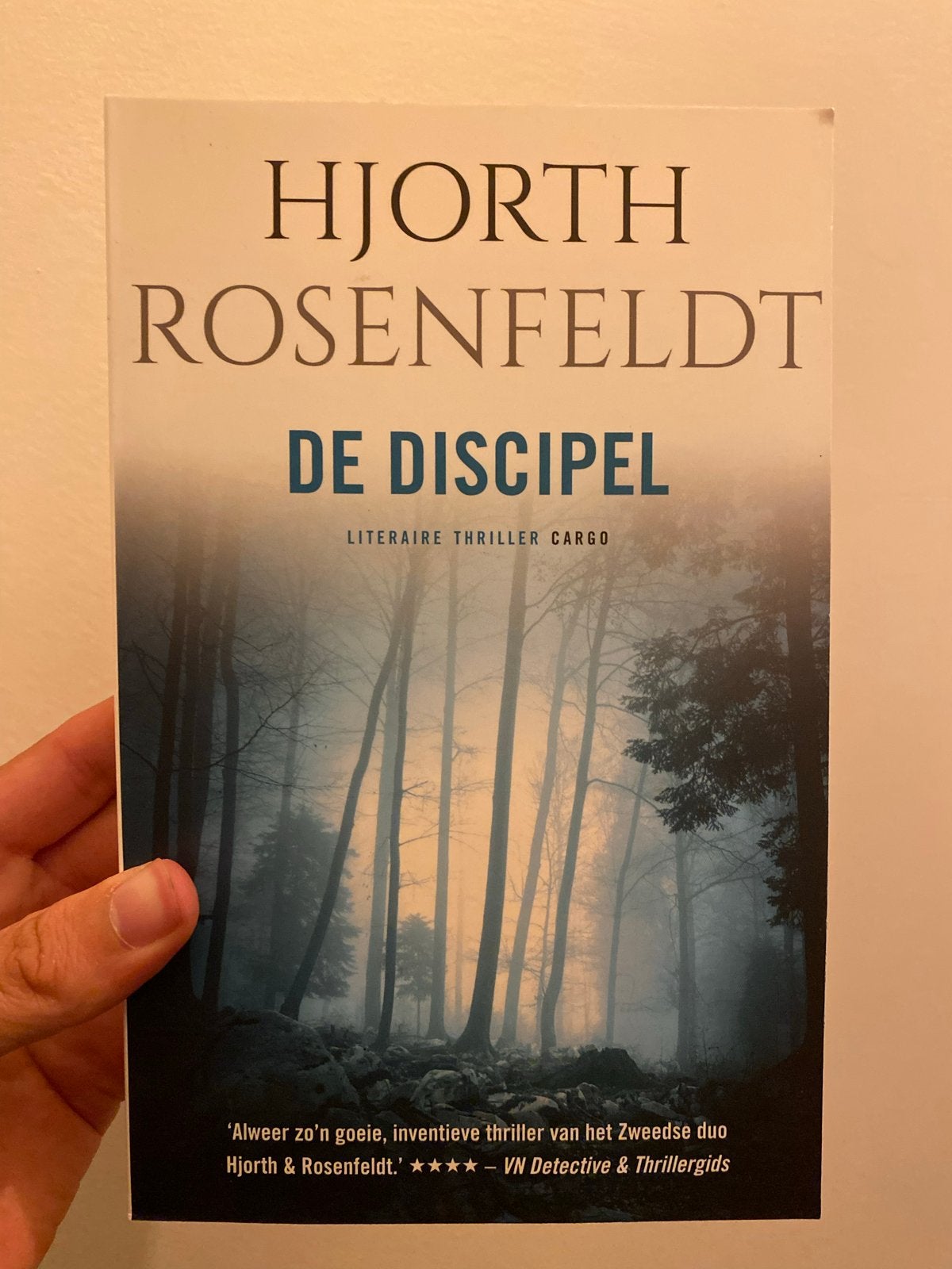 Hjorth Rosenfeldt - De Discipel (Literaire Thriller), Boeken, Ophalen of Verzenden, Zo goed als nieuw, Scandinavië