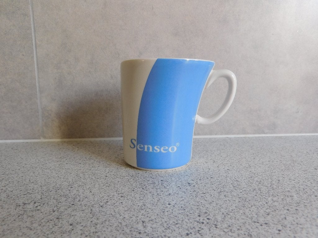 Mok Wit Blauw Marcel Wanders Douwe Egberts, Huis en Inrichting, Keuken | Servies, Ophalen, Overige merken, Zo goed als nieuw, Overige stijlen