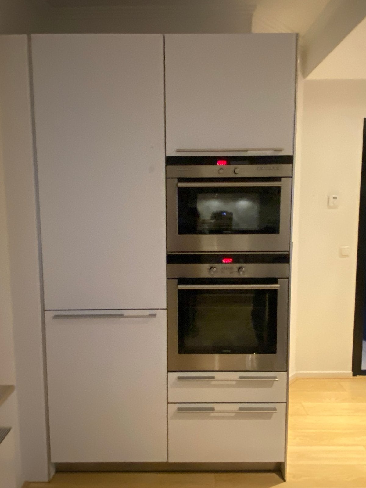 Bulthaup keukenkast m Siemens koelkast en 2 ovens, Ophalen, 45 tot 50 cm, Gebruikt, Oven