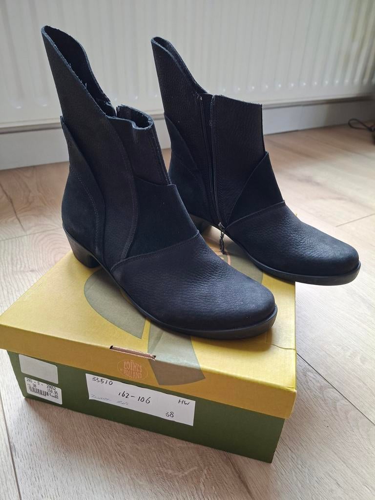 Zwarte loints laarsje 38, Kleding | Dames, Schoenen, Ophalen of Verzenden, Zo goed als nieuw, Zwart
