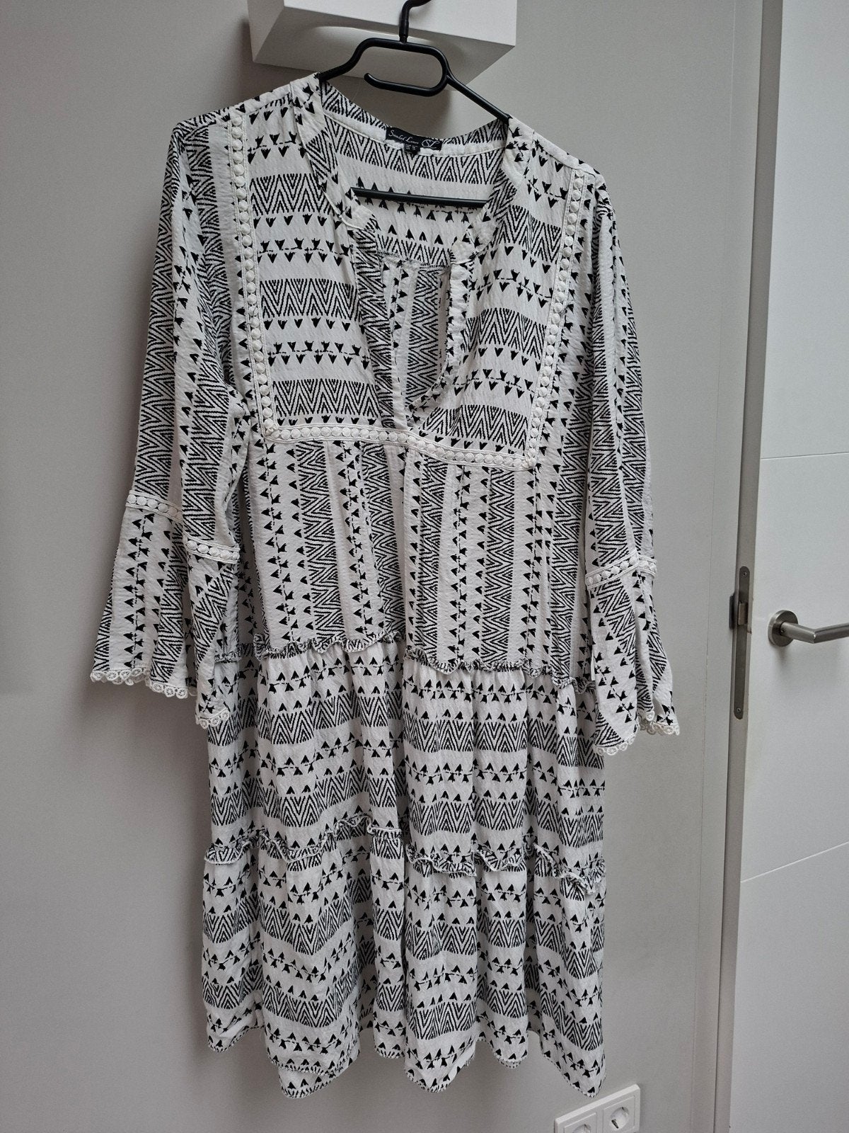 Smashed Lemon jurk zwart-wit patroon maat XL/42, Kleding | Dames, Jurken, Zwart, Maat 42/44 (L), Ophalen of Verzenden, Zo goed als nieuw