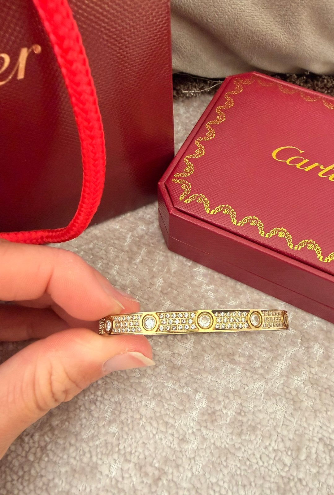 Love bracelet armband met diamanten, Ophalen of Verzenden, Gebruikt, Goud, Staal