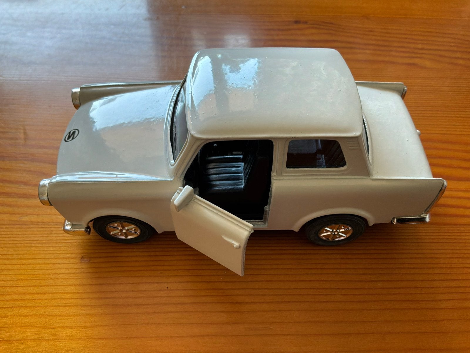 Trabant 601 modelauto - Grijs - DDR 1989, Ophalen of Verzenden, Zo goed als nieuw, Auto, Overige merken