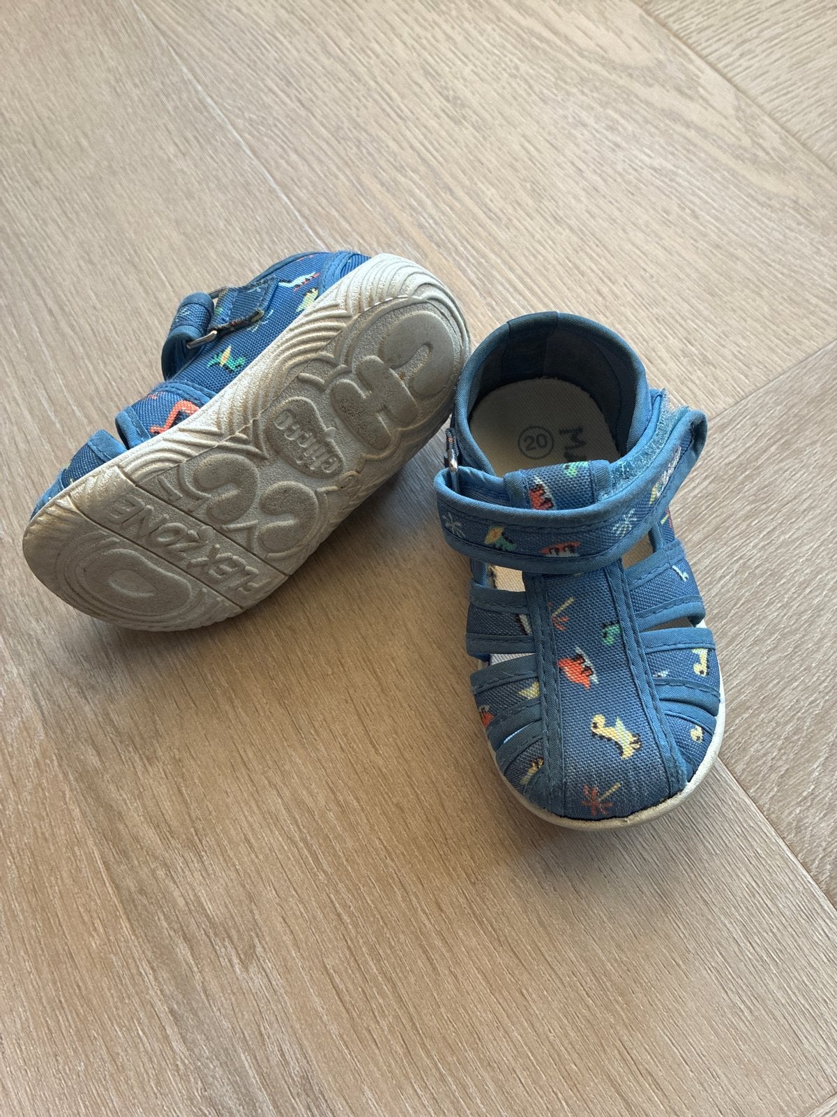 Chicco sandalen maat 20, Ophalen, Zo goed als nieuw, Jongetje, Schoentjes