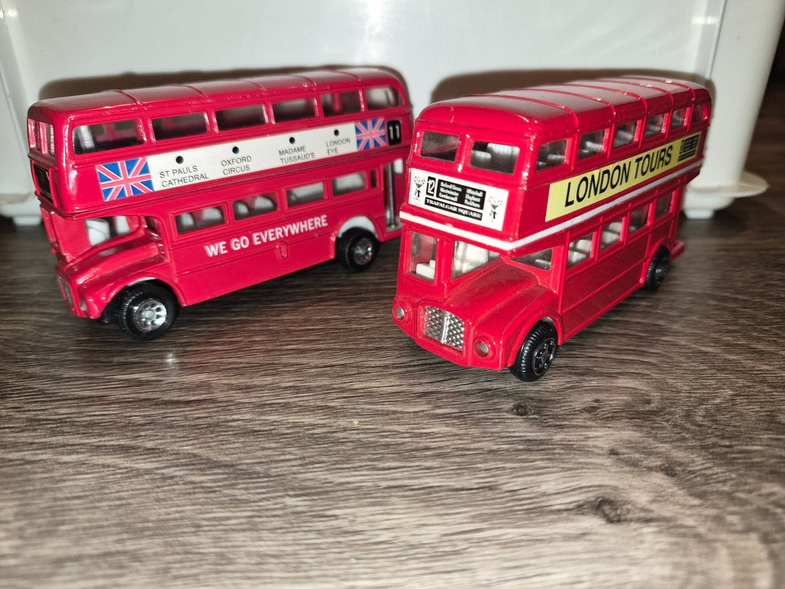 Set van 2 London dubbeldekker speelgoedbussen, Ophalen of Verzenden, Gebruikt