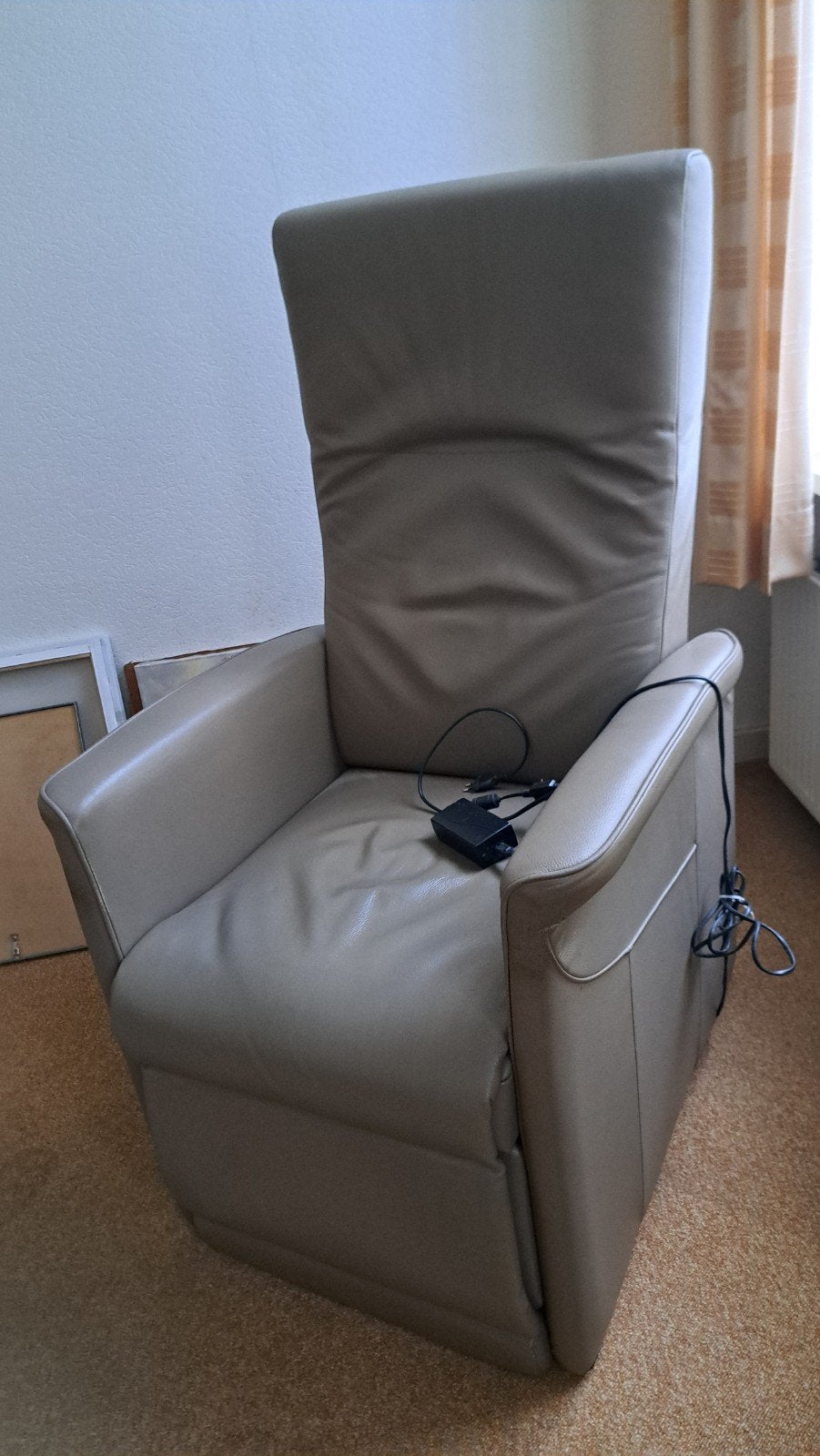 Comfortabele relax/ staop fauteuil met afstandsbediening, Ophalen, Gebruikt, Leer, Modern, Comfort