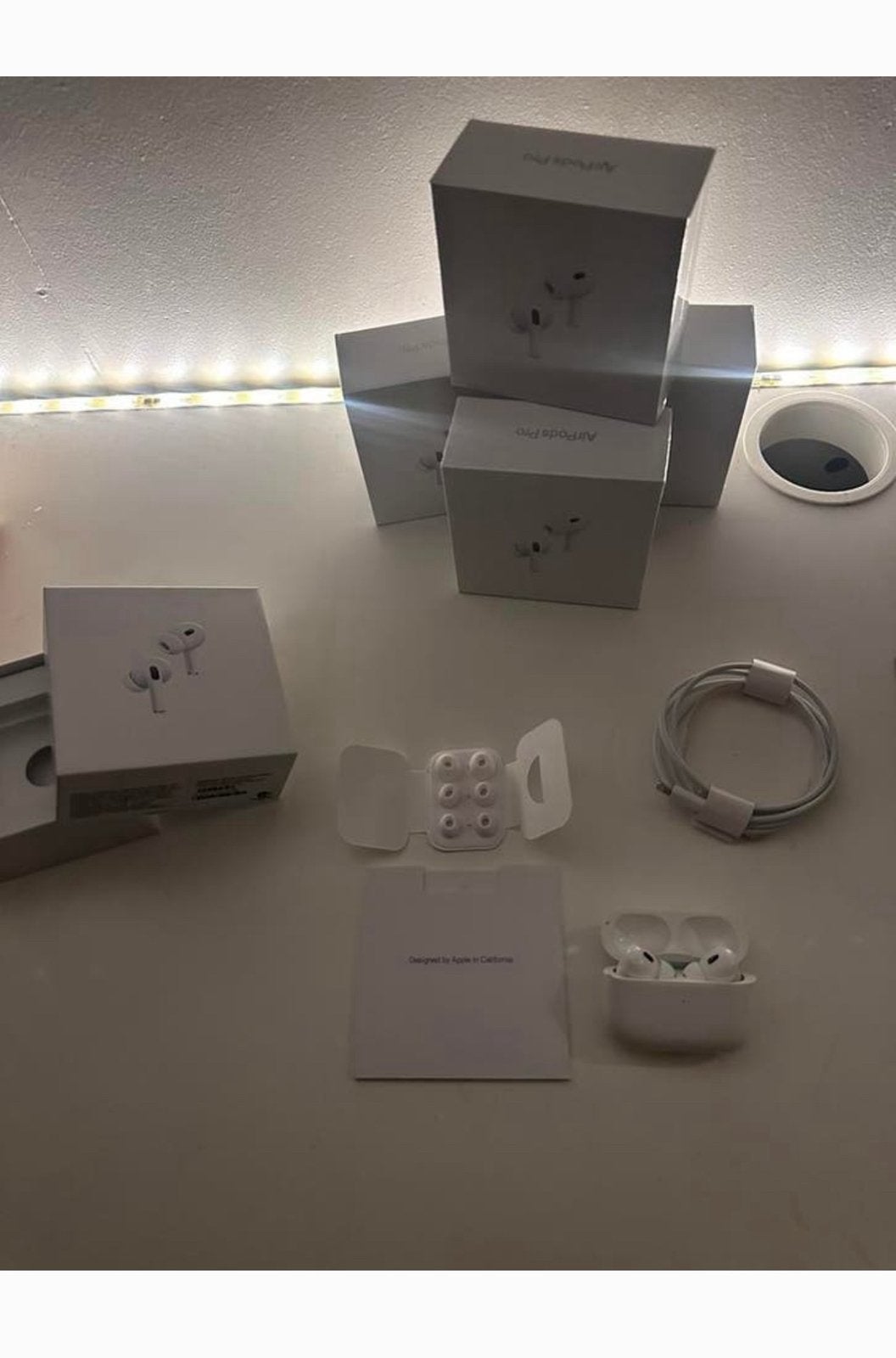 Airpods Pro 2 (Laatste paar‼️), Ophalen of Verzenden, Zo goed als nieuw