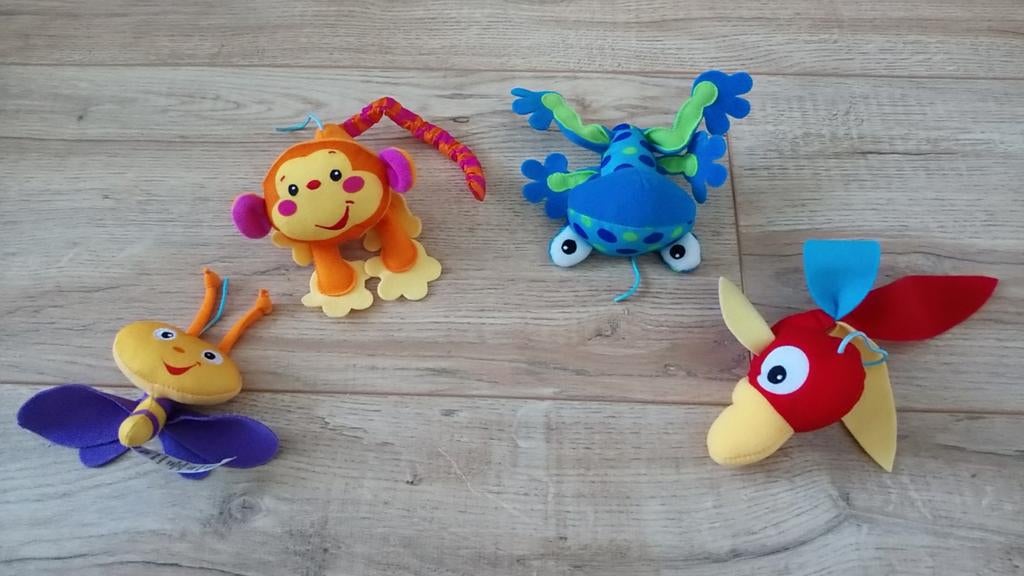4 kleurrijke knuffeltjes, Kinderen en Baby's, Speelgoed | Knuffels en Pluche, Ophalen of Verzenden