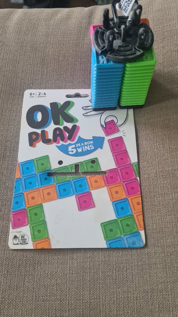 OK Play: Stapel- en verbindingsspel voor 2-4 spelers, Een of twee spelers, Ophalen of Verzenden, Nieuw, Big Potato Games