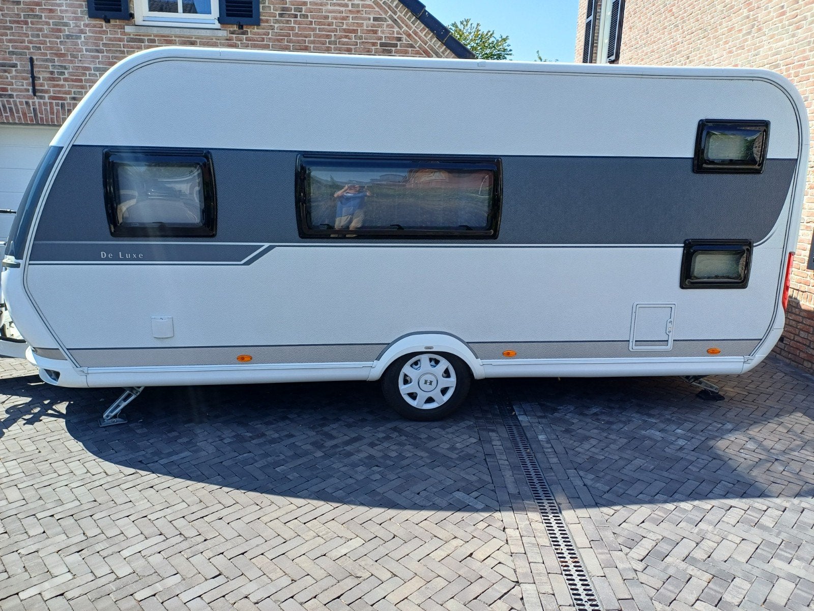 Hobby De Luxe 490 KMF - Familiecaravan met stapelbed, Vast bed, Hobby, Treinzit, Particulier