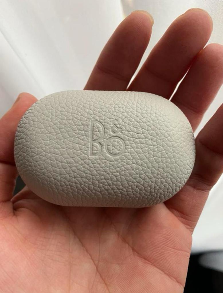 B&O Beoplay EQ Draadloze Oordopjes - Grey Mist, Ophalen of Verzenden, Zo goed als nieuw, Overige merken, Draadloos