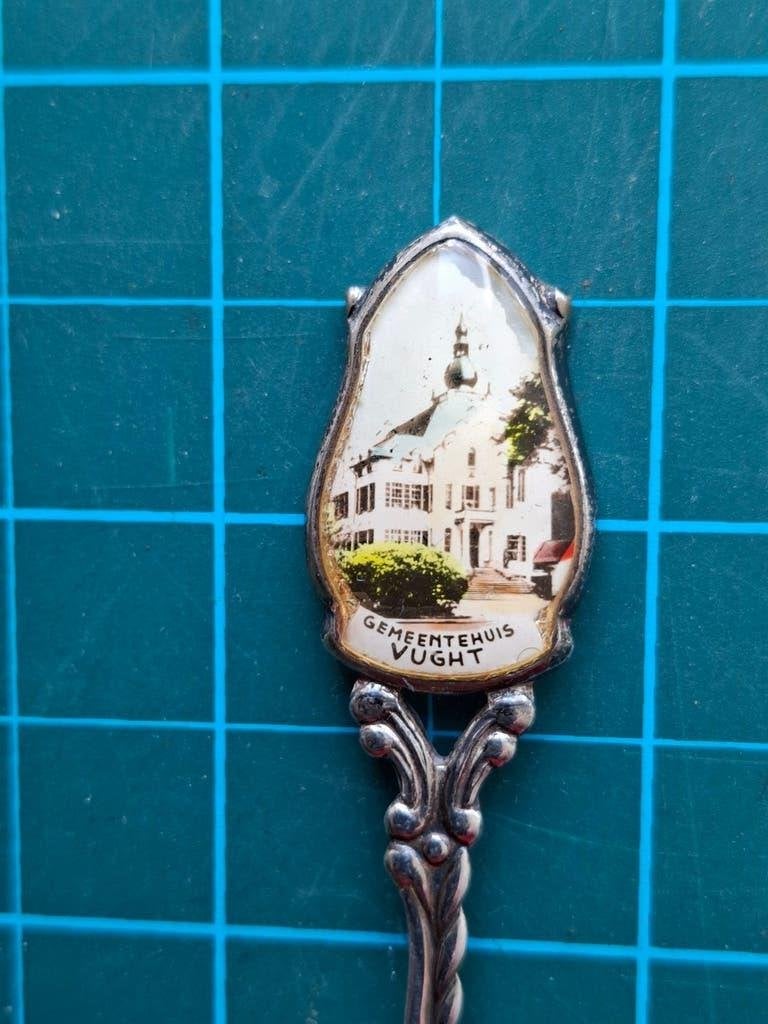 lepeltje, Vught Gemeentehuis, Verzamelen, Ophalen of Verzenden, Gebruikt