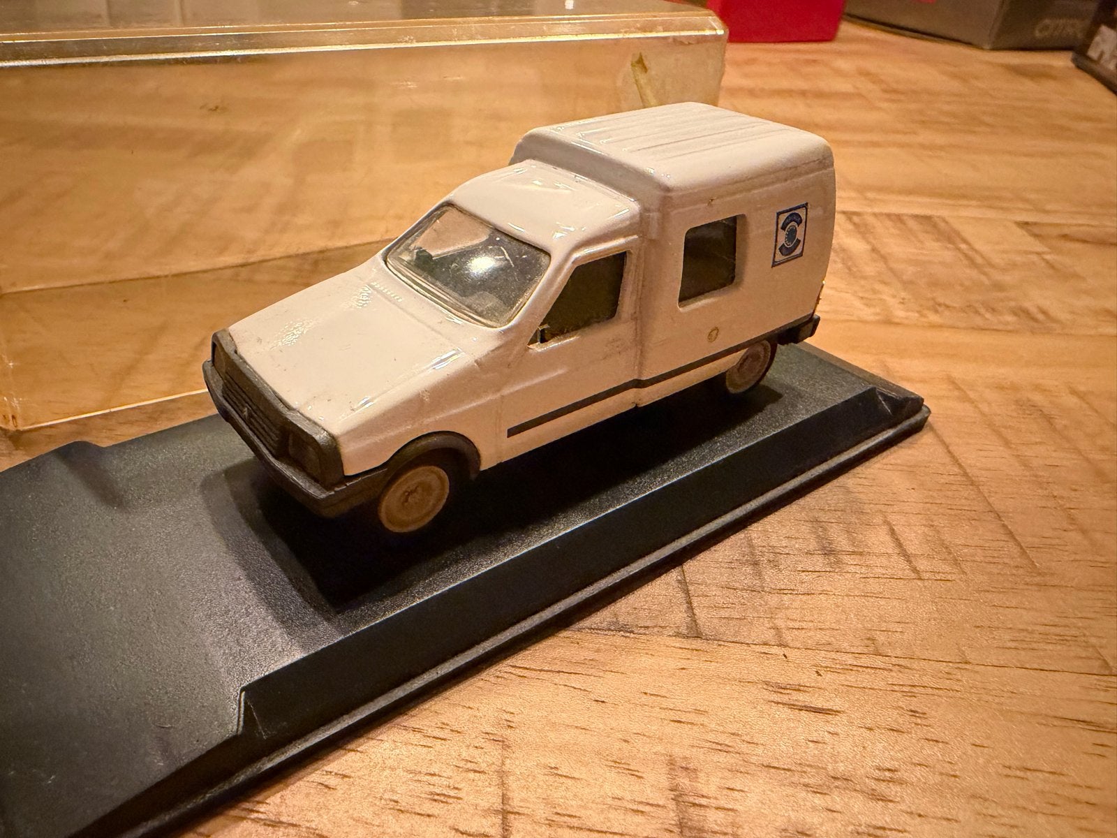 Citroen C15 1:43  - nette staat, Ophalen of Verzenden, Gebruikt, Bus of Vrachtwagen, Overige merken