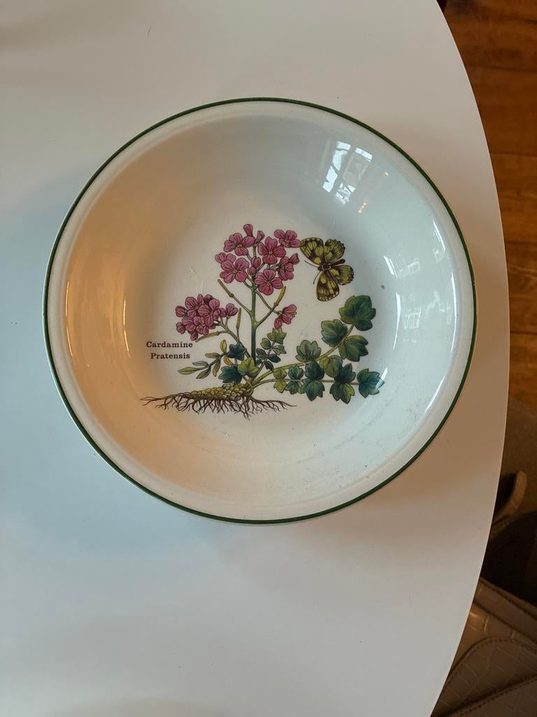 Florabunda Enoch Wedgwood diep bord (2x), Huis en Inrichting, Keuken | Servies, Gebruikt, Ophalen of Verzenden, Kom(men), Wedgwood