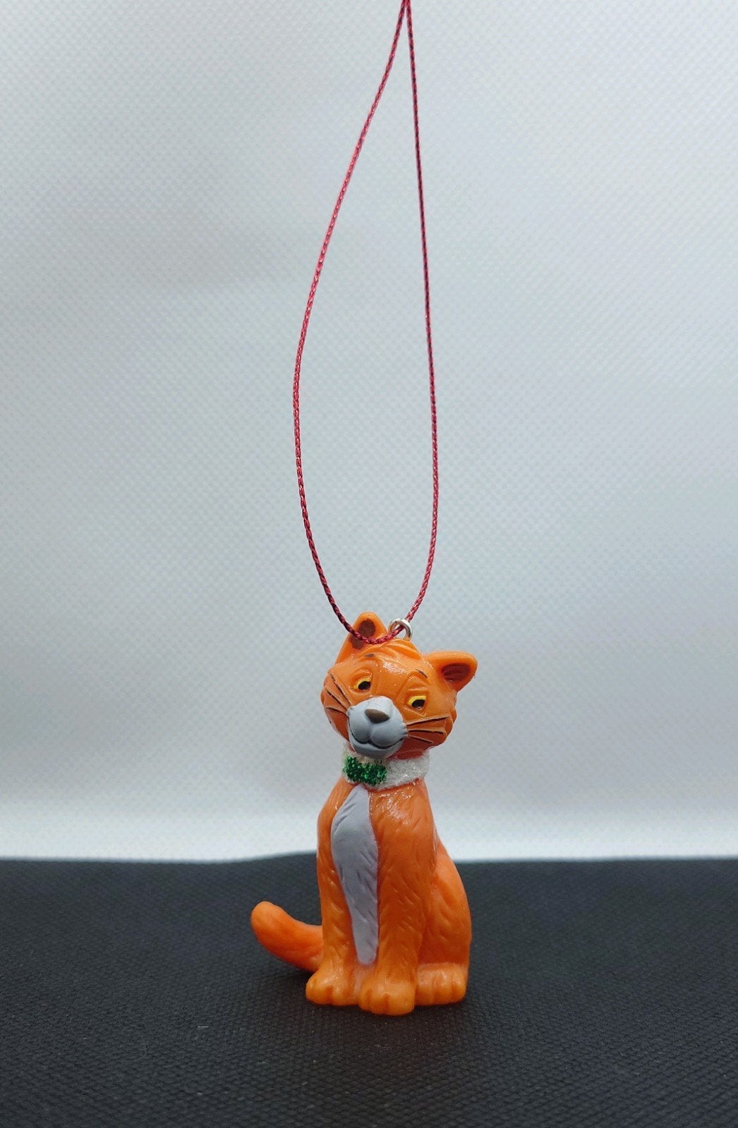 Disney Thomas O'Malley kerst ornament hanger kerstbal, Verzamelen, Disney, Ophalen of Verzenden, Zo goed als nieuw