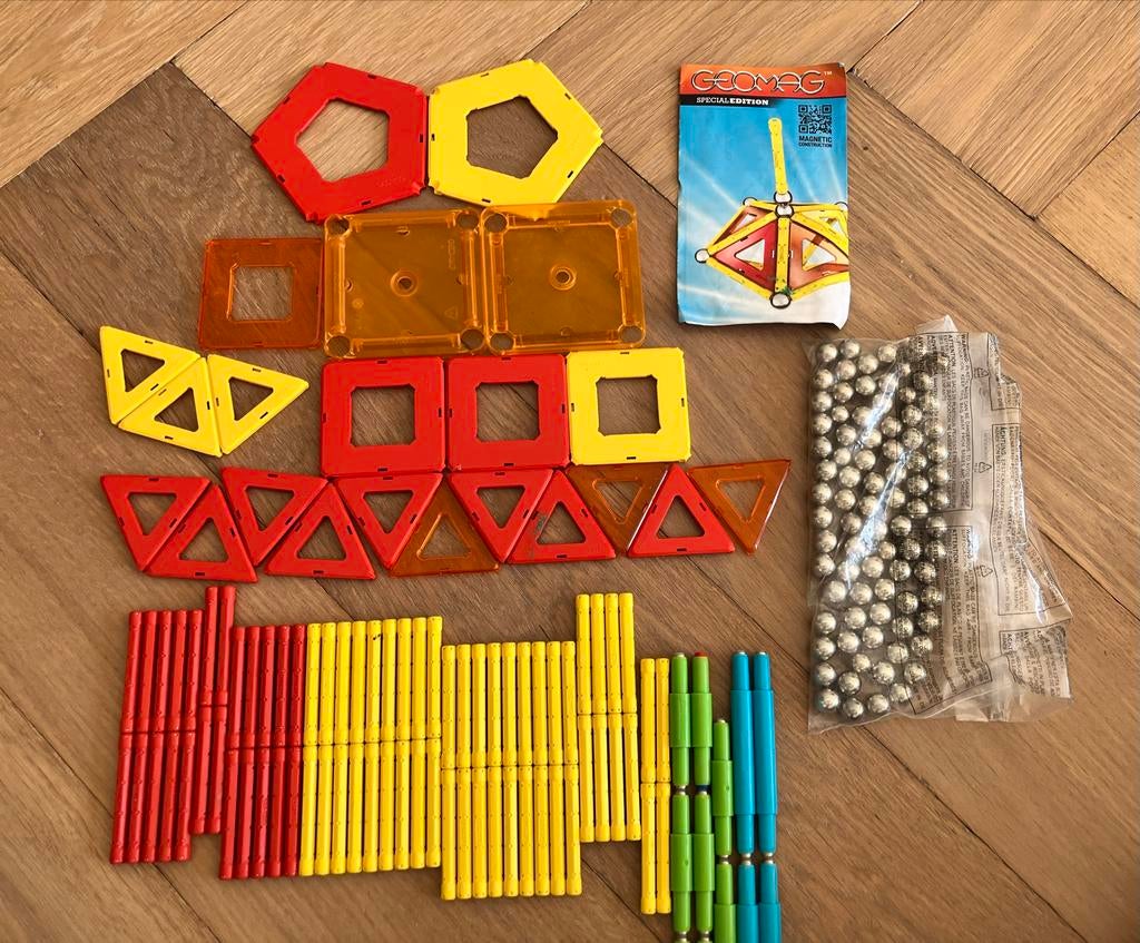 Geomag grote hoeveelheid staafjes en balletjes, Ophalen of Verzenden, Gebruikt, Overige merken