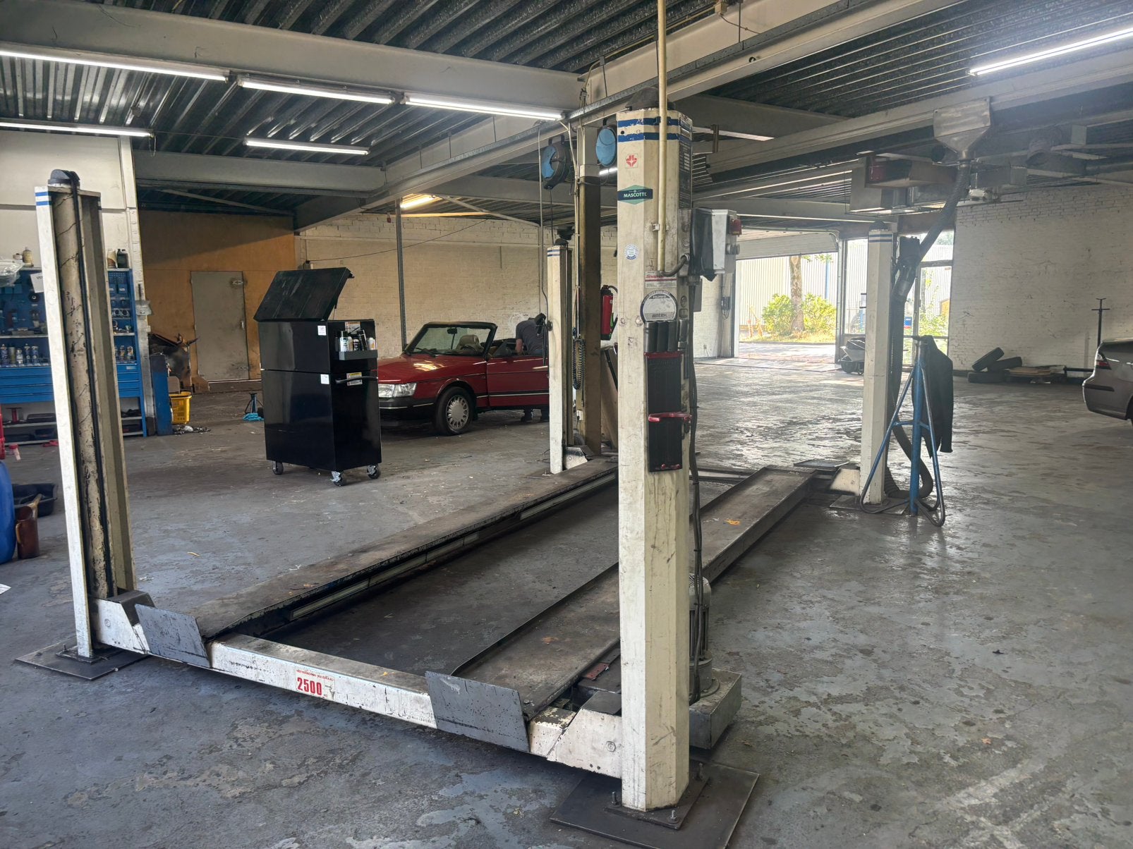 WERKPLAATS BRUG TE KOOP!! ZSM WEG!, Diensten en Vakmensen
