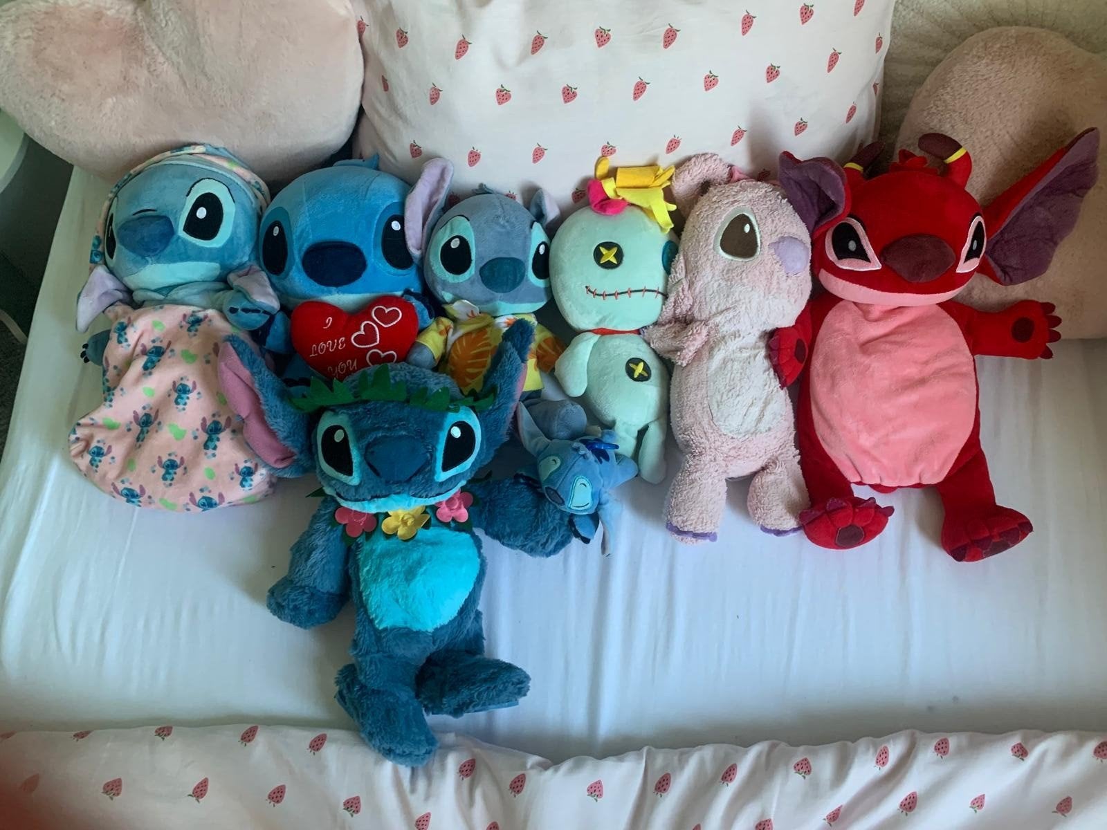 Stitch family knuffels, Kinderen en Baby's, Speelgoed | Knuffels en Pluche, Ophalen of Verzenden, Overige typen