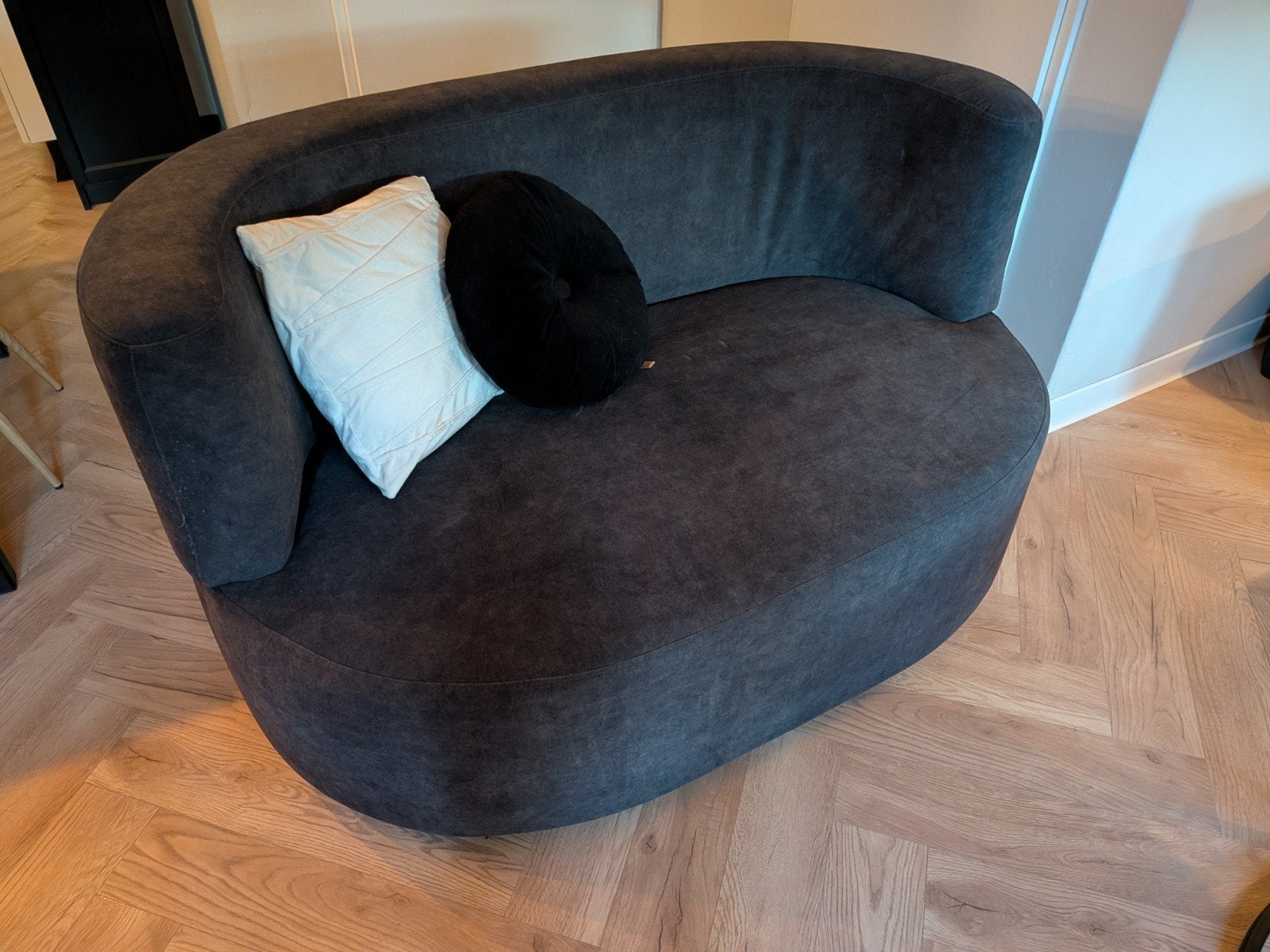 Velvet tweepersoonsbank, Modern, Elegant, Tweepersoons, 75 tot 100 cm, Ophalen of Verzenden