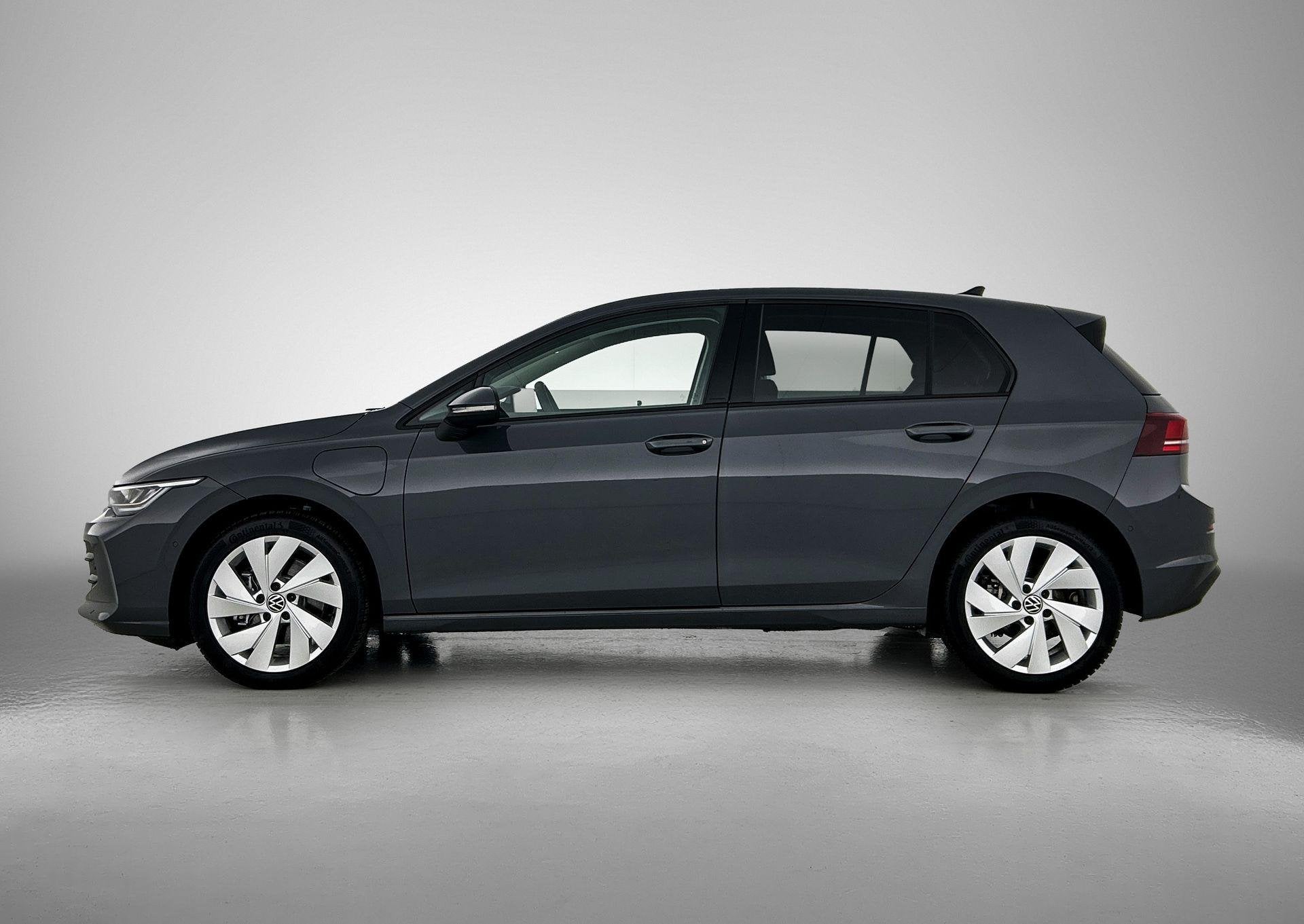 Volkswagen Golf 1.5 eTSI Life Edition 204 PK | Automaat | Na, Auto's, 12 maanden, Stof, 1498 cc, Euro 6