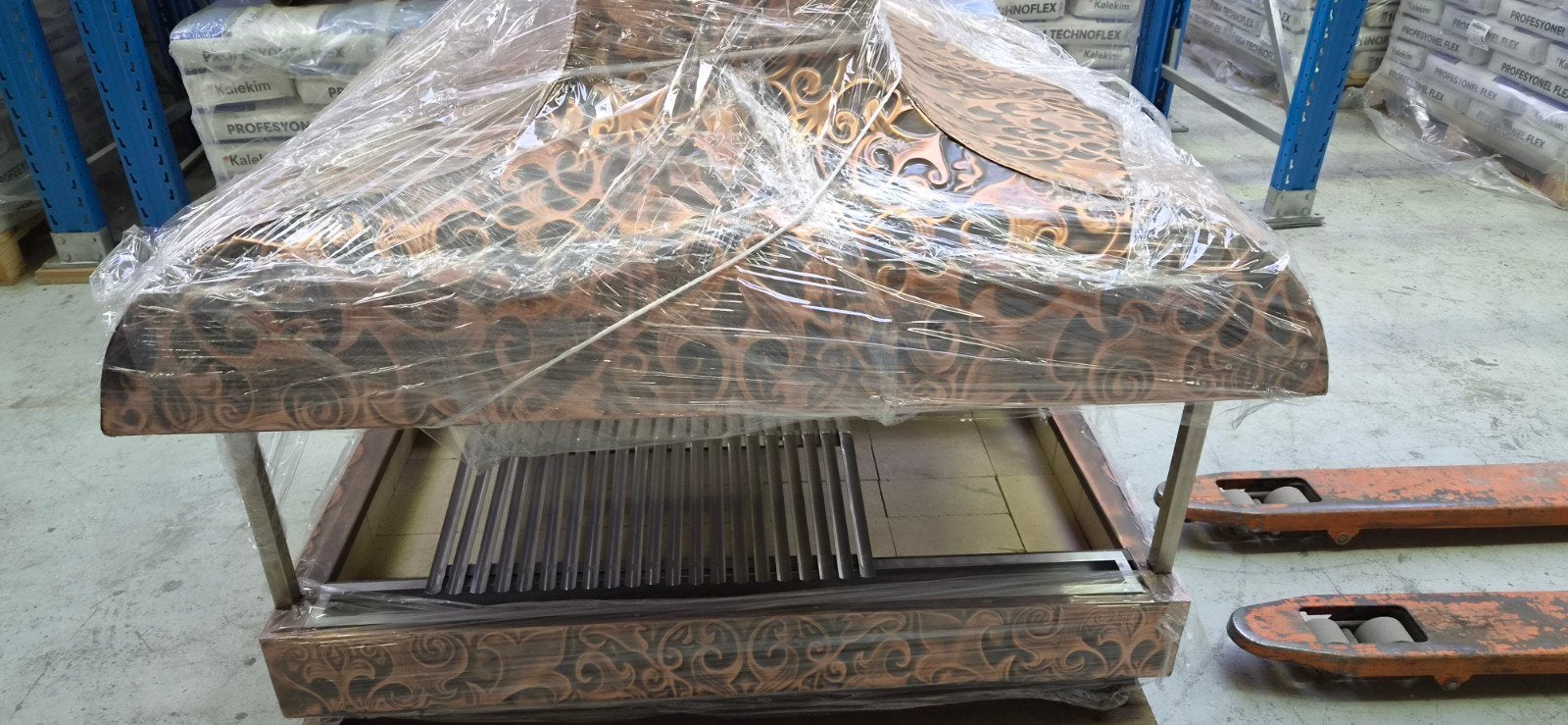 Luxe BBQ Grill met Afzuigkap - Koperkleurig Design, Ophalen, Nieuw, Onbekend
