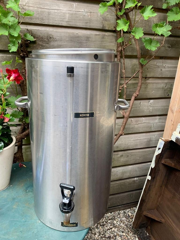 Warm water/ thee ketel - Ideaal voor Evenemen, Huis en Inrichting, Keuken | Keukenbenodigdheden, Gebruikt, Ophalen