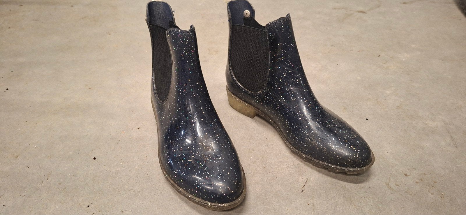Donkerblauwe glitter jodphurs / regenlaarzen maat 33, Kinderen, Overige soorten, Ophalen of Verzenden, Zo goed als nieuw