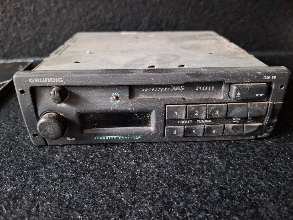 Autoradio Grundig 1100 VD, Ophalen of Verzenden, Gebruikt