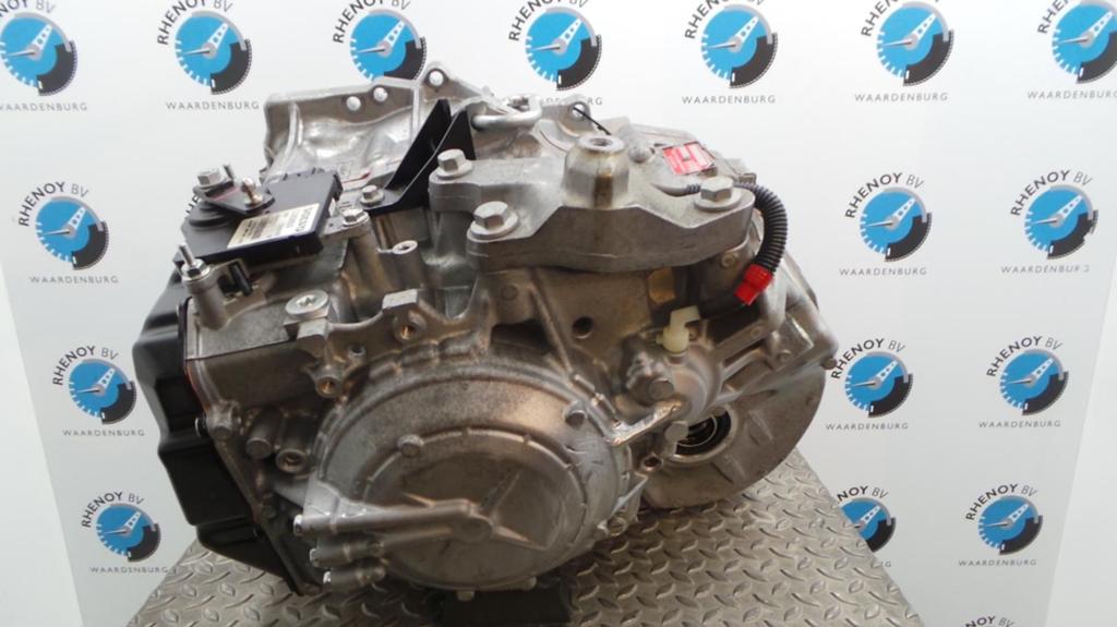 VOLVO V40 TRANSMISSIE / VERSNELLINGSBAK 2014, Ophalen of Verzenden, Gebruikt, Stiba lid
