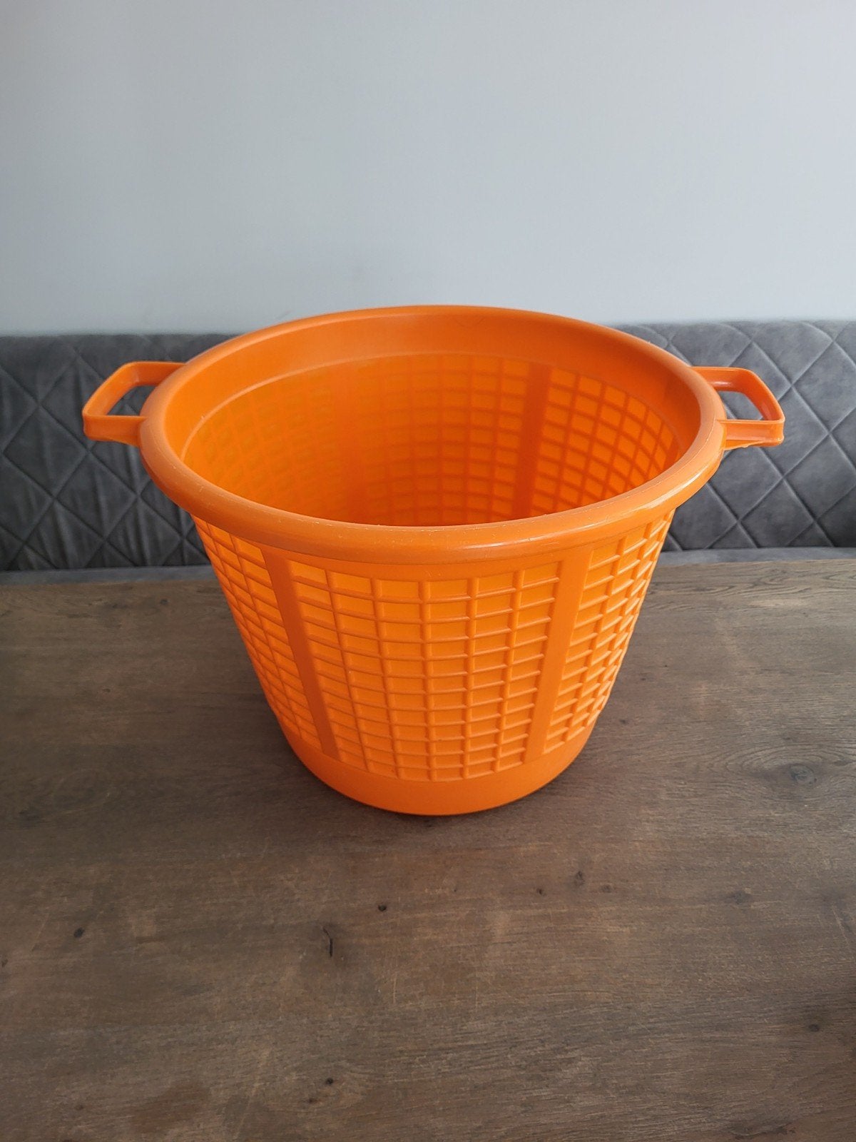 Grote stevige retro Vintage Oranje Wasmand mand Jaren 70, Ophalen, Vintage, Gebruikt, Kunststof