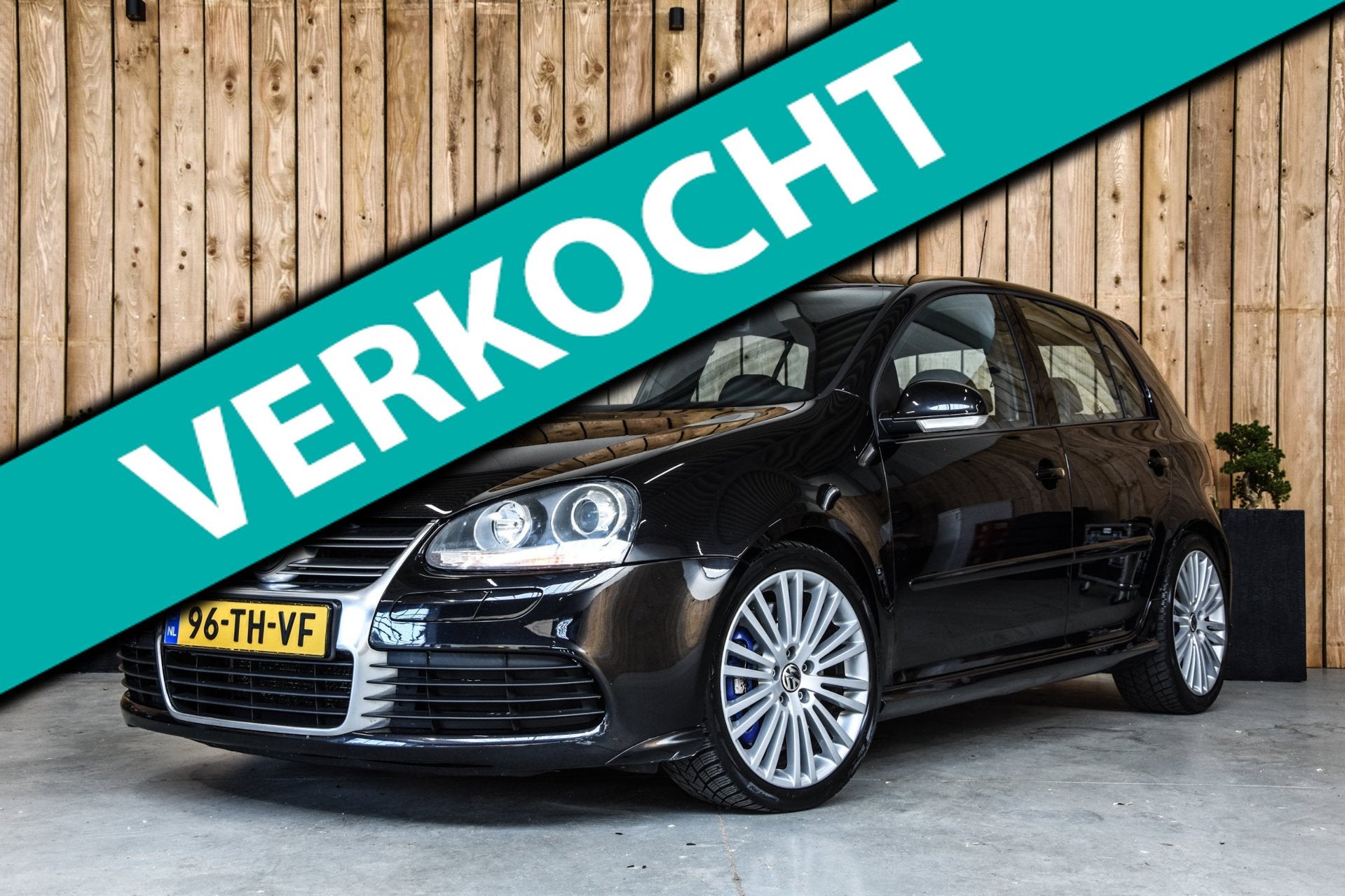 Volkswagen Golf 3.2 R32 *Org NL*Leder*Xenon*Cruise control*S, Automaat, Gebruikt, Zwart, 3189 cc