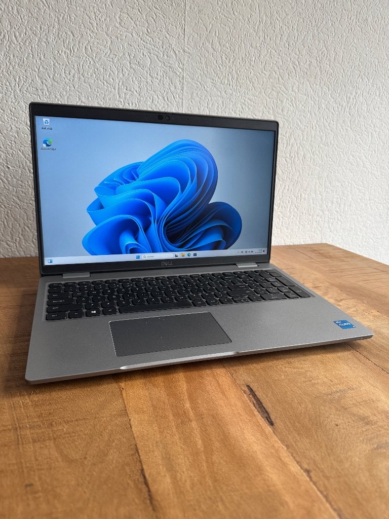 Dell Latitude 5530 / i5-1235U / 16GB DDR4 / 256GB SSD M.2, Computers en Software, Windows Laptops, Ophalen of Verzenden, Dell