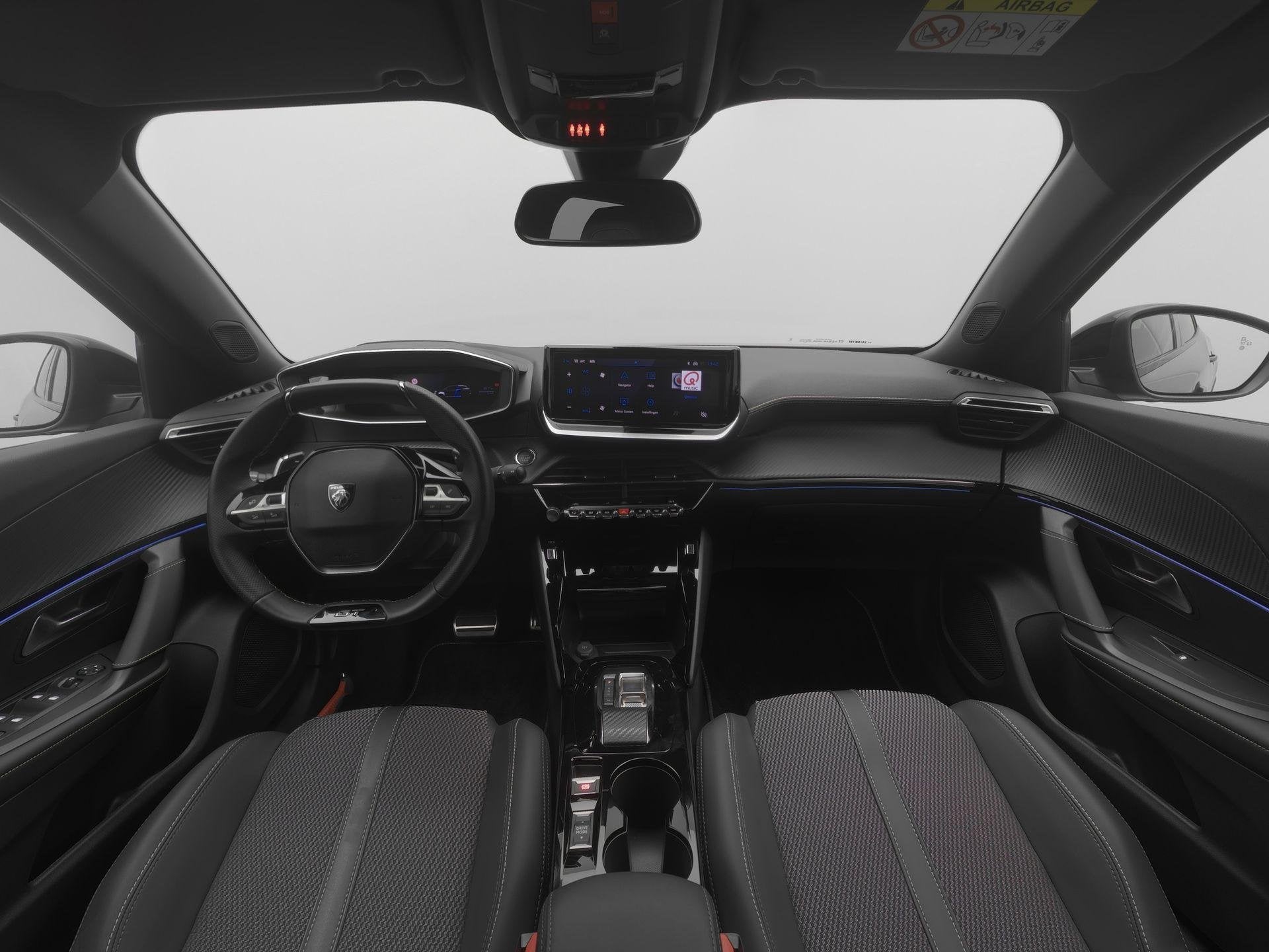 Peugeot 2008 1.2 Hybrid 136 GT | Trekhaak | Adaptieve Cruise, 1272 kg, 136 pk, Gebruikt, Euro 6