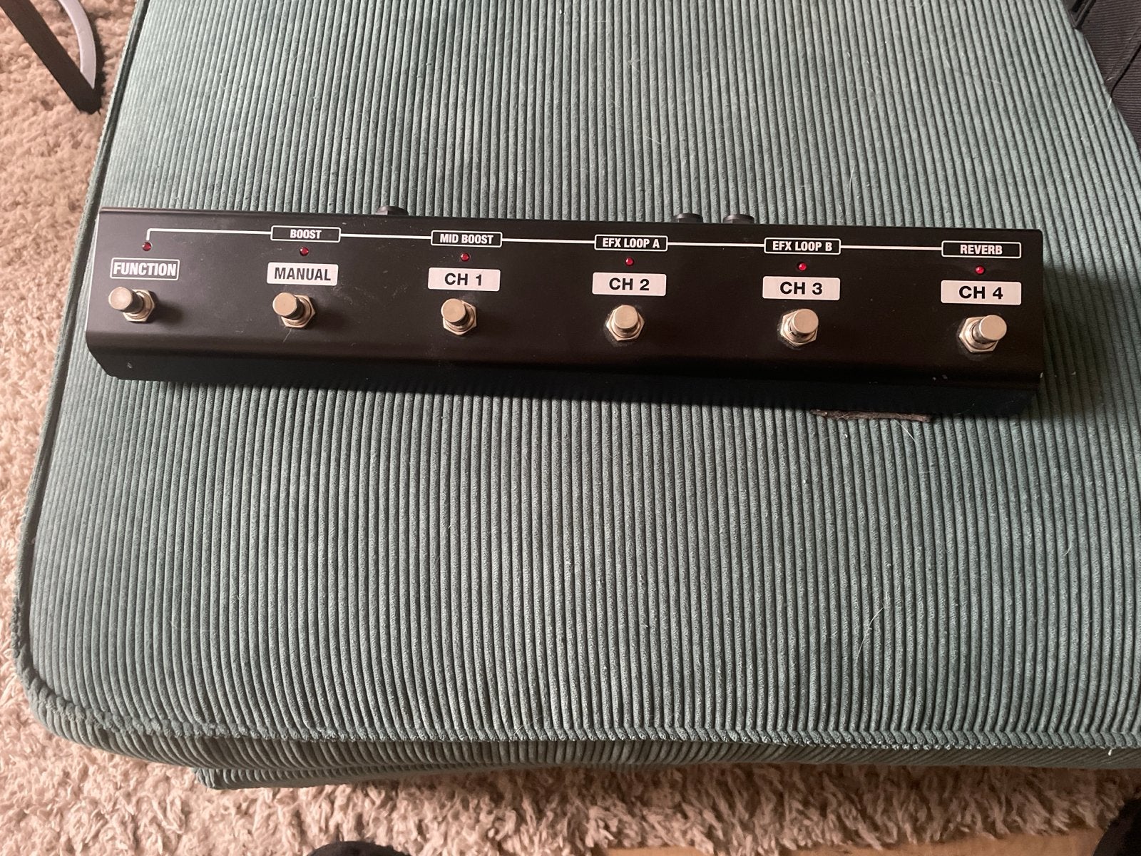 Roland GA-FC Voetschakelaar voor Gitaarversterkers, Muziek en Instrumenten, Effecten, Ophalen of Verzenden, Zo goed als nieuw