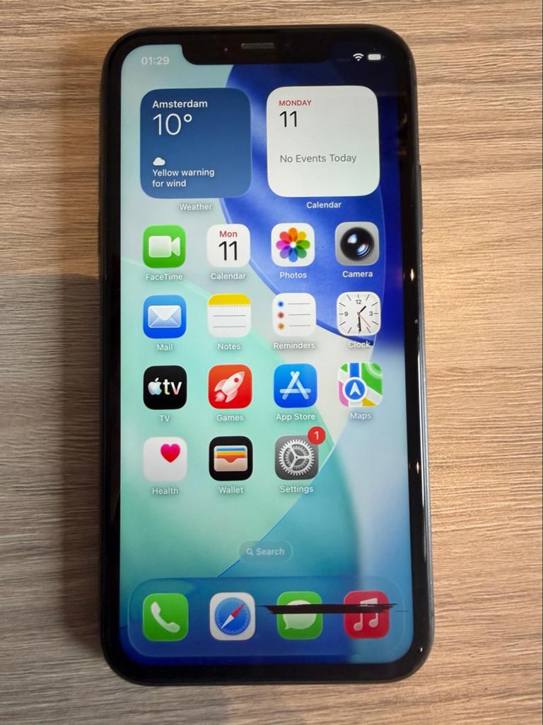 iPhone 11 64GB - Schermschade, werkt perfect!, Telecommunicatie, Mobiele telefoons | Apple iPhone, Ophalen, Gebruikt, 64 GB, IPhone 11