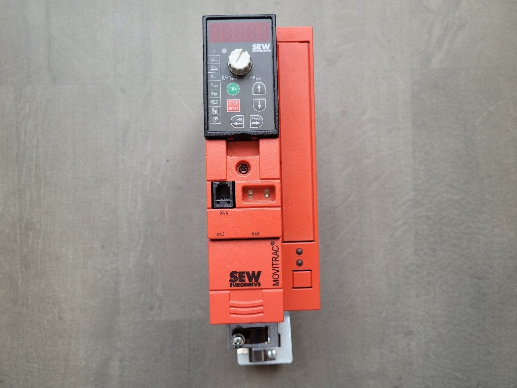 SEW frequentieregelaar MC07B 1,1kW 3~400V, SEW, Ophalen of Verzenden, Zo goed als nieuw, Info@SEW.nl