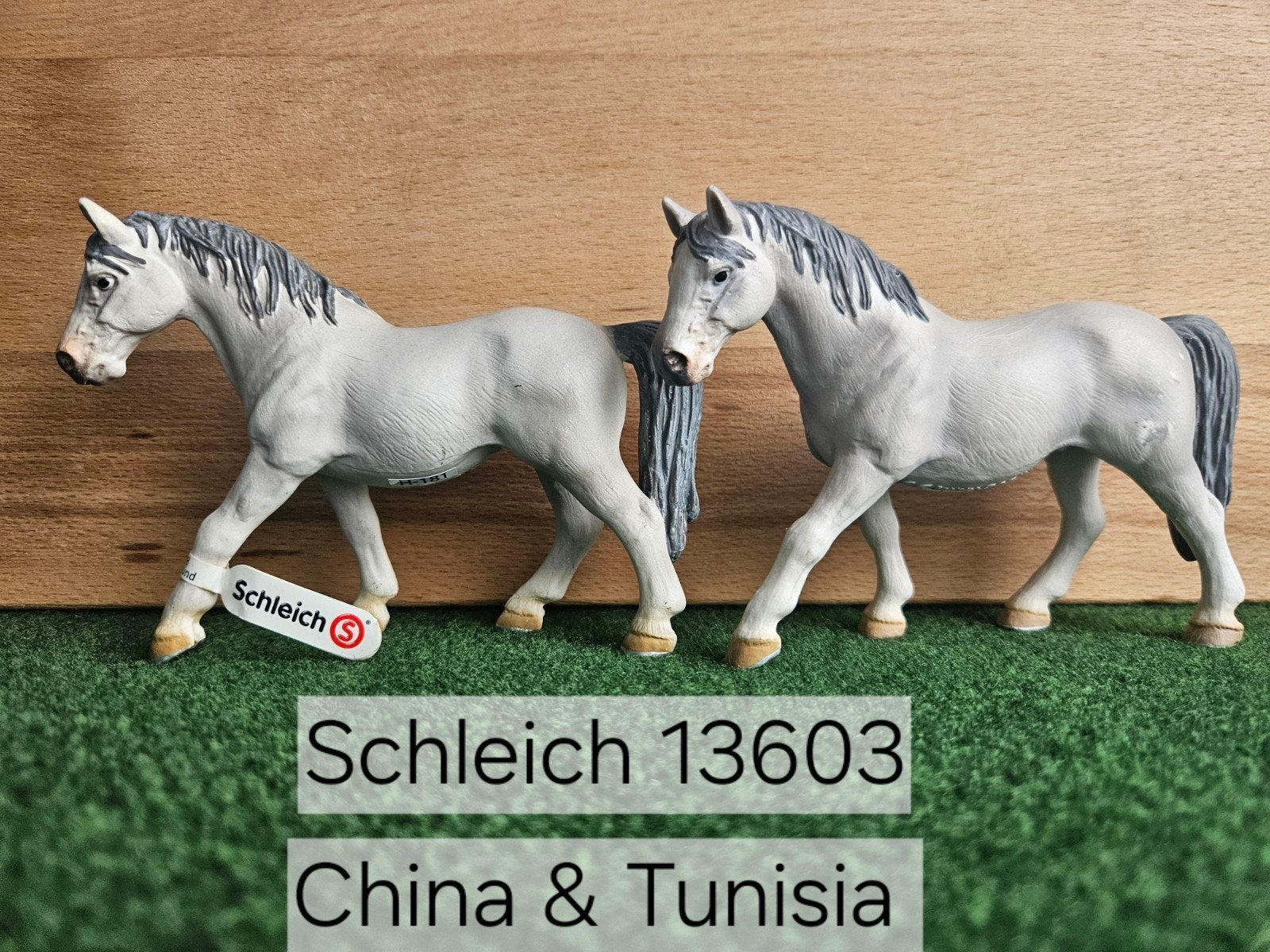 Schleich 13603 Lippizaner merrie met of zonder vaantje
2006, Ophalen of Verzenden, Zo goed als nieuw, Paard, Beeldje of Figuurtje
