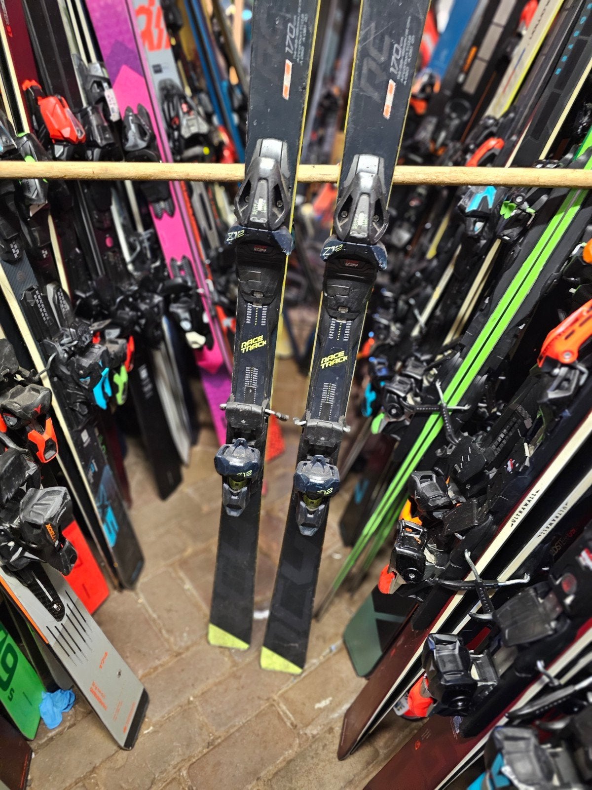 170cm FISCHER RC4 RC 1000€, 160 tot 180 cm, Ophalen of Verzenden, Carve, Skiën