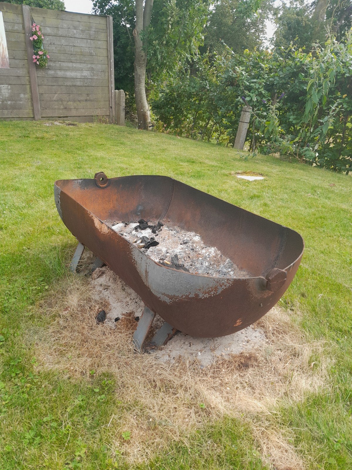 Robuuste vuurkorf/vuurton van drukvat, Ophalen
