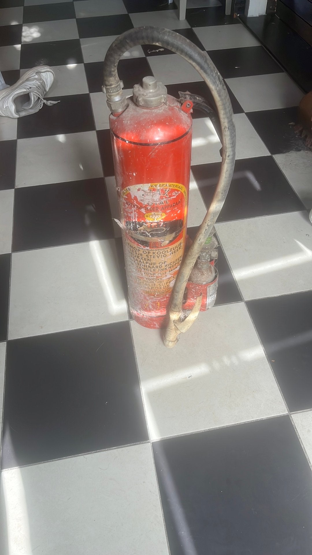 Vintage brandblusser, Huis en Inrichting, Brandblussers en Brandkasten, Ophalen, Zo goed als nieuw, Brandblusser