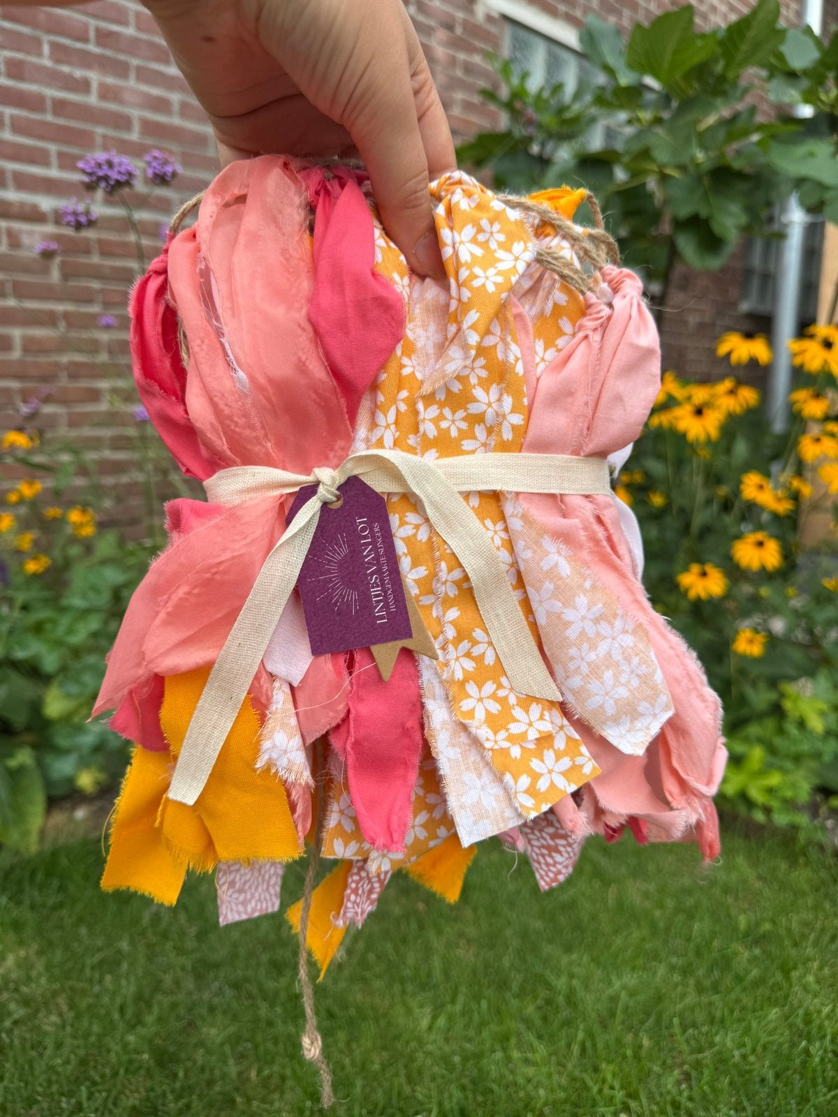 Kleurrijke lintjes slinger - 3 meter, Ophalen of Verzenden, Nieuw, Versiering, Verjaardag