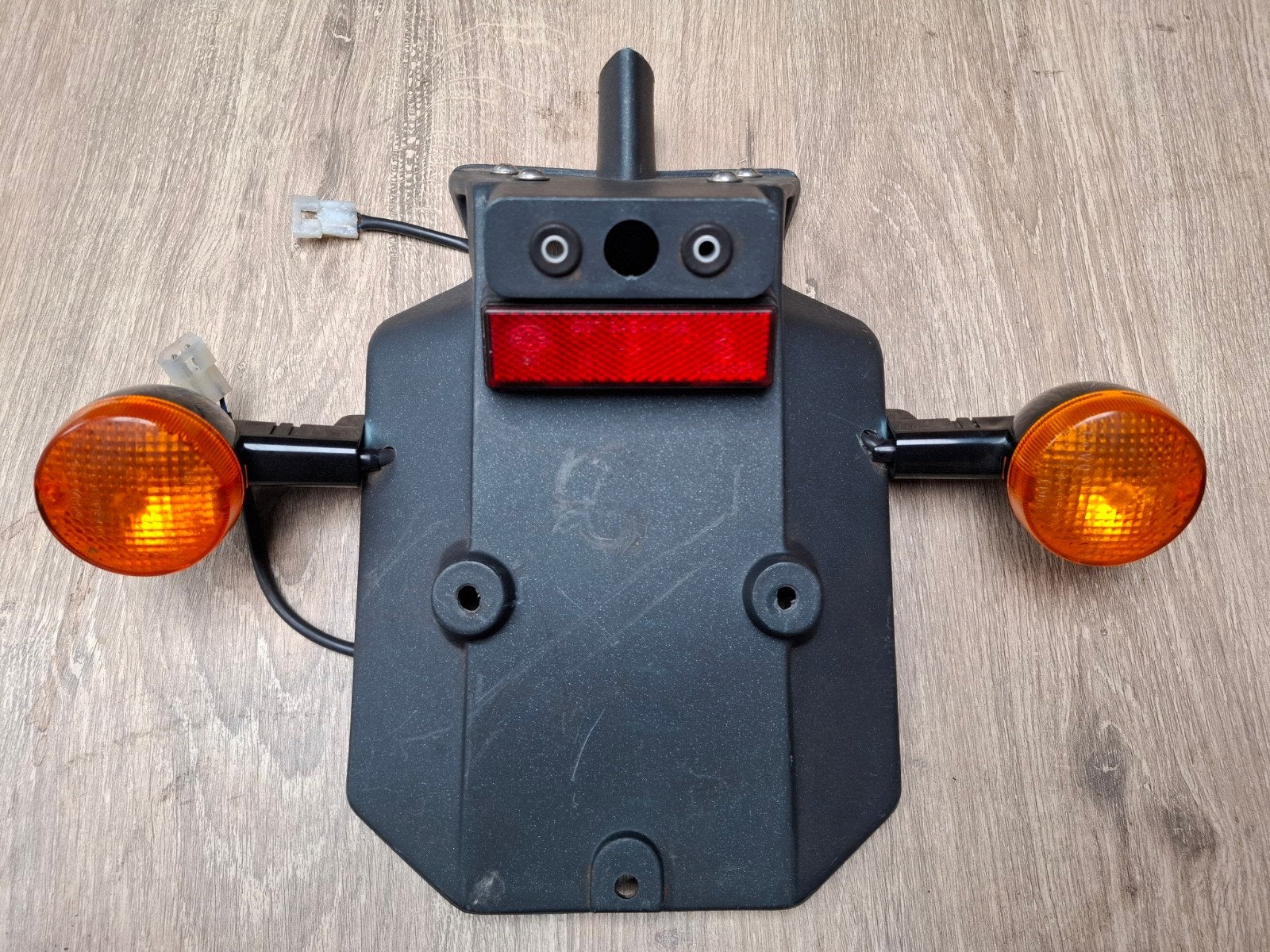 Aprilia Falco/RSV Mille nummerplaathouder incl achterlichten, Ophalen of Verzenden