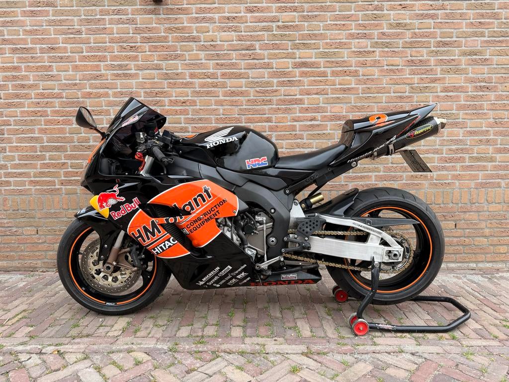 Honda CBR 1000RR Fireblade, Motoren, Sportuitlaat, 4 cilinders, Motorrijbewijs A, Gebruikt
