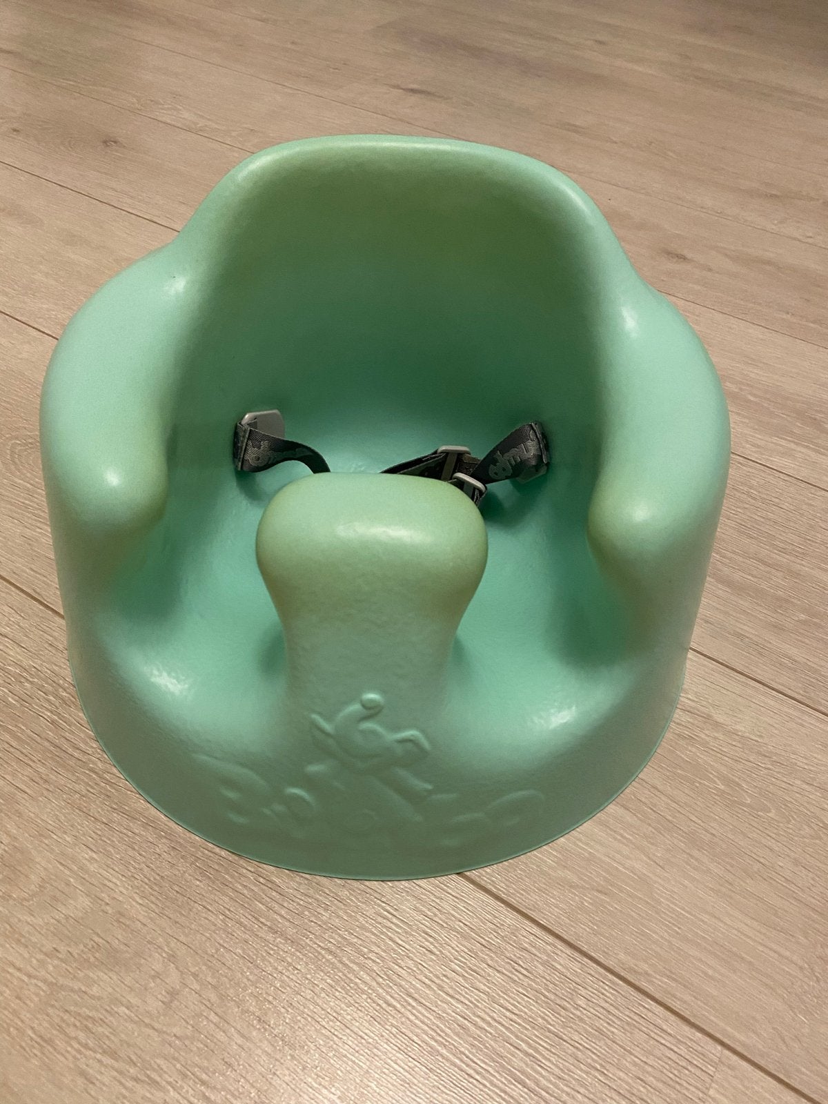Bumbo Babyzitje - Groen met Gordel, Kinderen en Baby's, Ophalen, Gebruikt, Overige typen, Gordel(s)