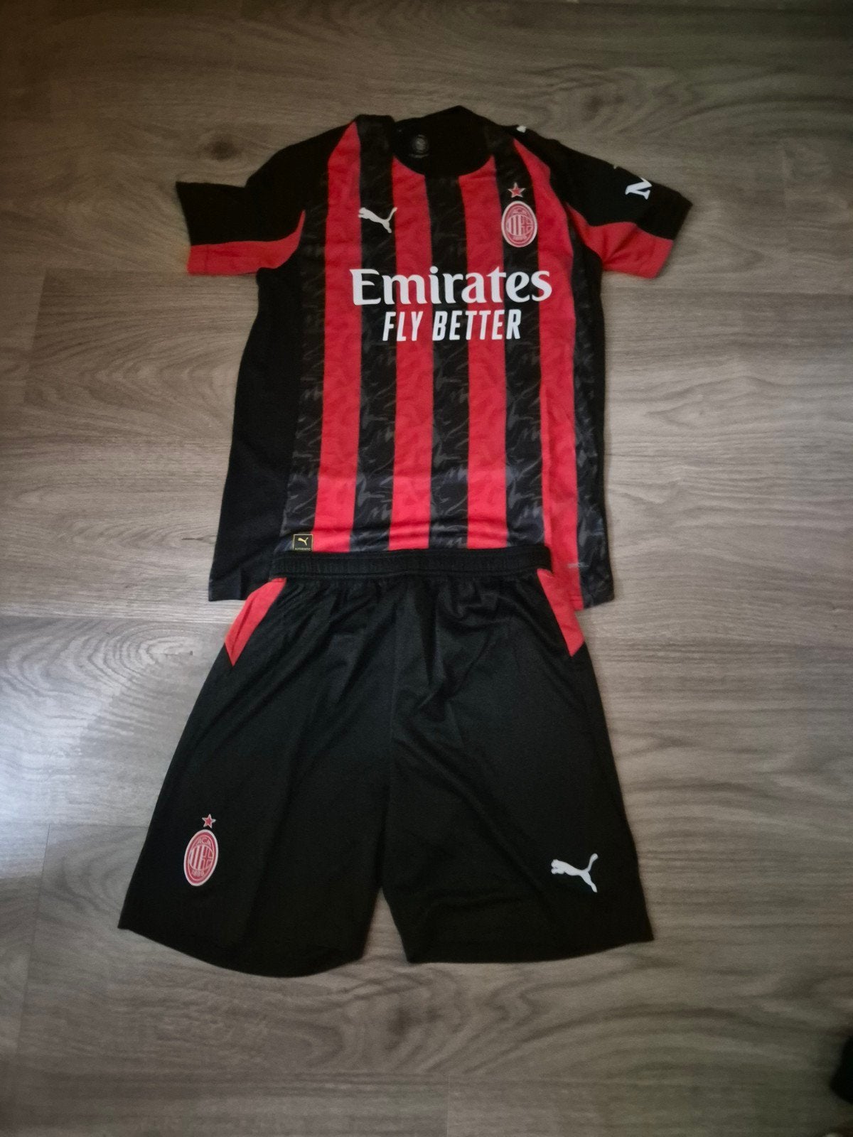 ac milan set, Ophalen of Verzenden, Nieuw, Shirt