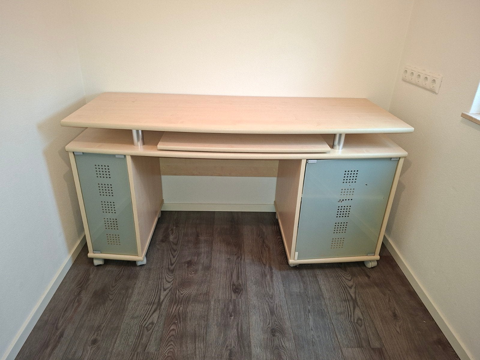 Bureau, Ophalen of Verzenden, Gebruikt