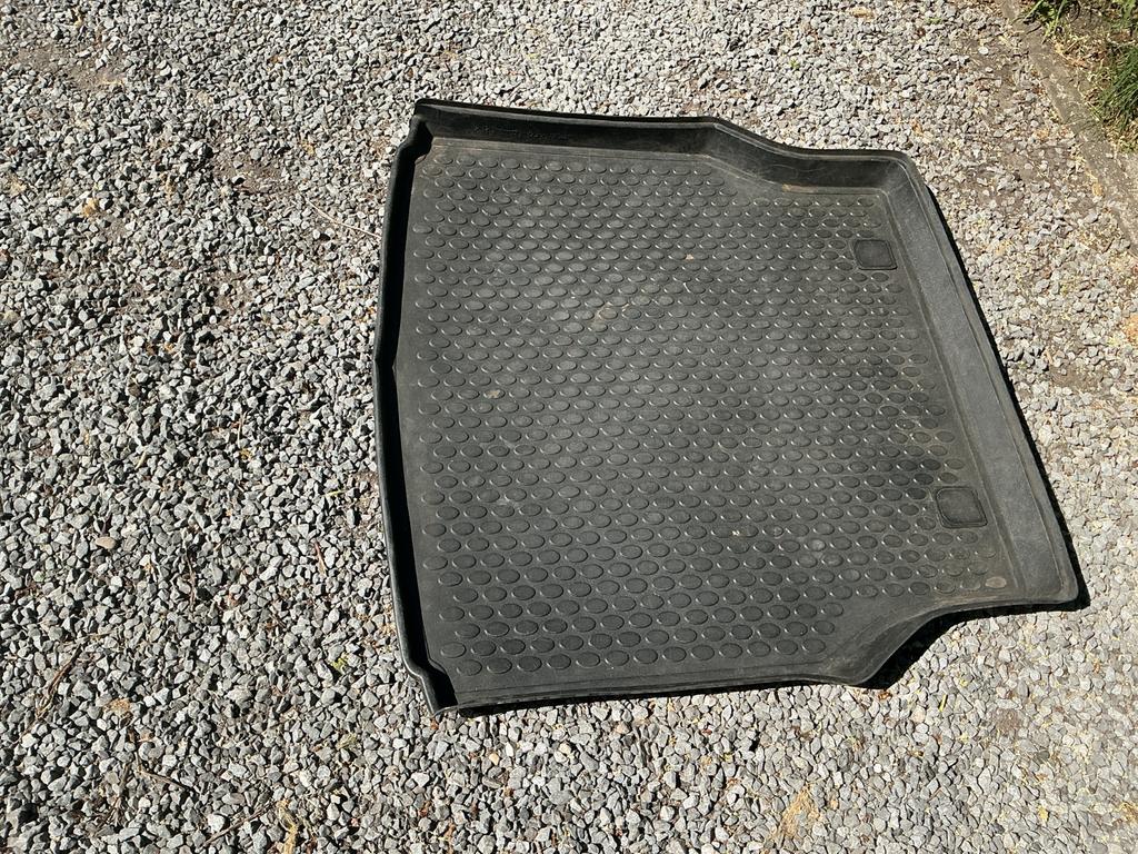 Kofferbakmat mercedes C200 combi, Ophalen of Verzenden, Gebruikt, Mercedes-Benz