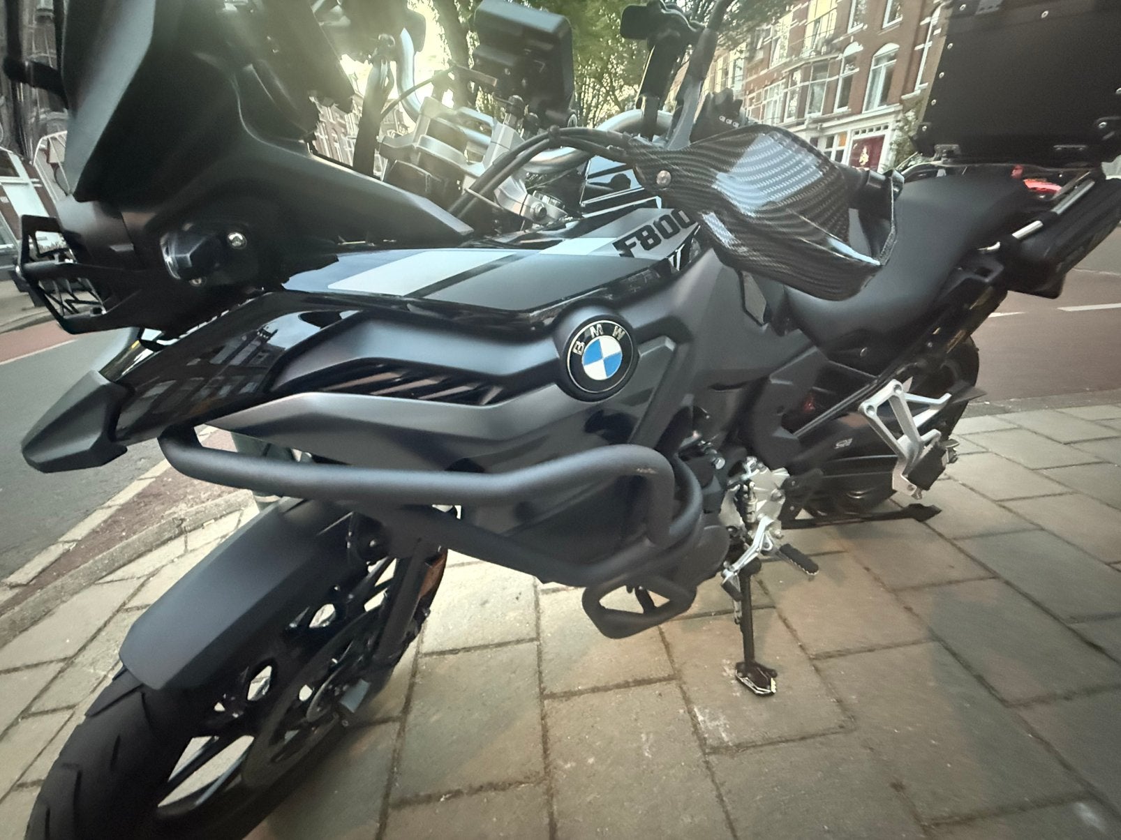 Gloednieuwe Bmw F800 Gs 2025 Tripple black, Motoren, Motoren | BMW, ABS, Motorrijbewijs A, Meer dan 35 kW, Handgeschakeld